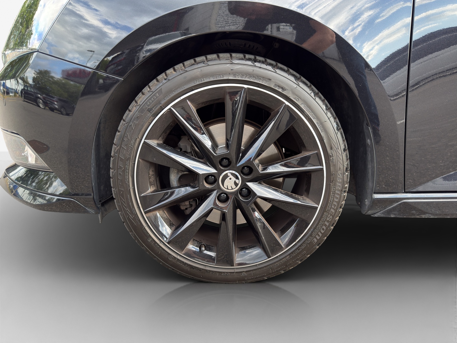 SKODA Fabia 1.2 TSI Black Edition-image-13