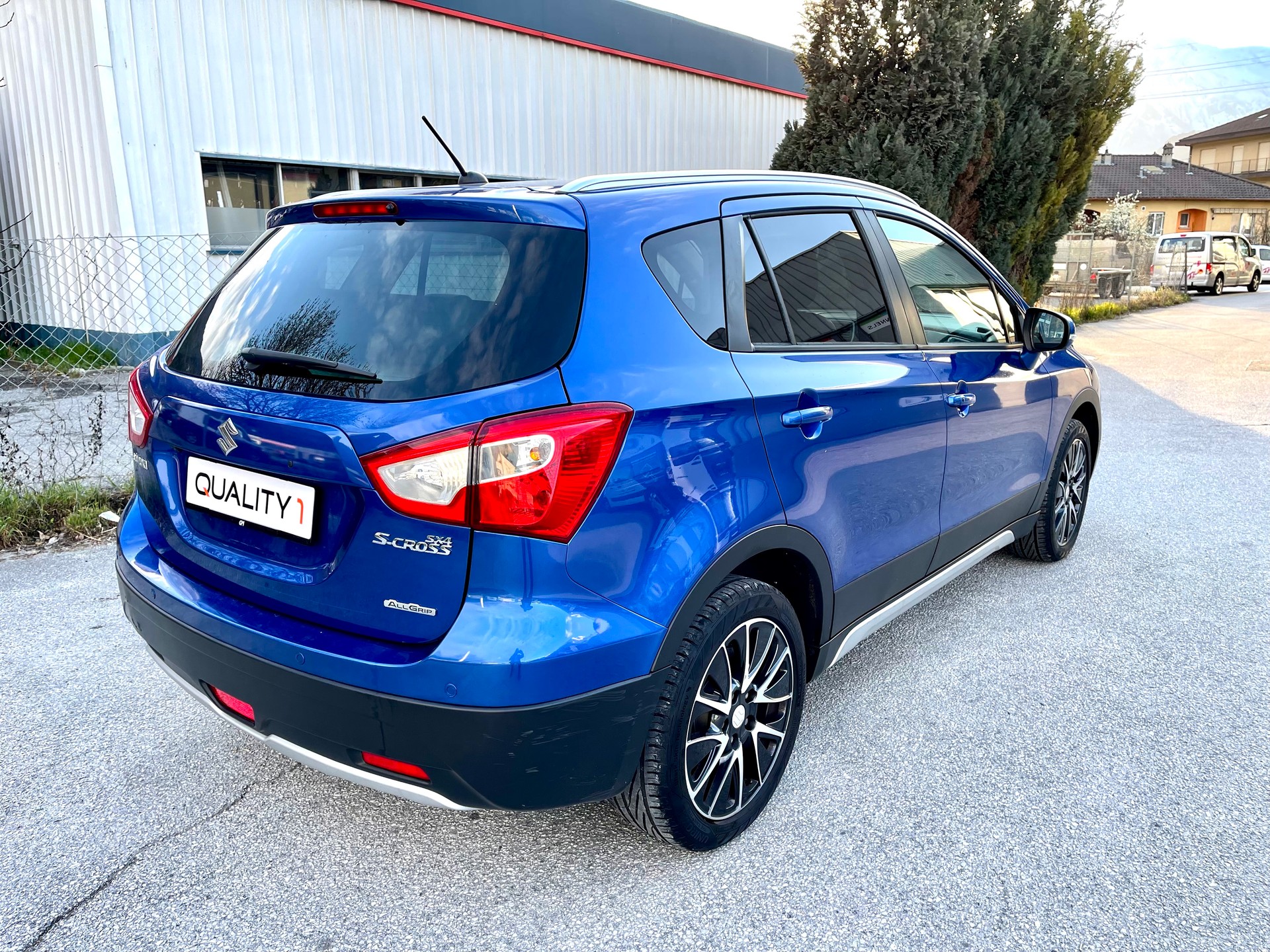 SUZUKI SX4 S-Cross 1.6 TD GL 4WD-image-13