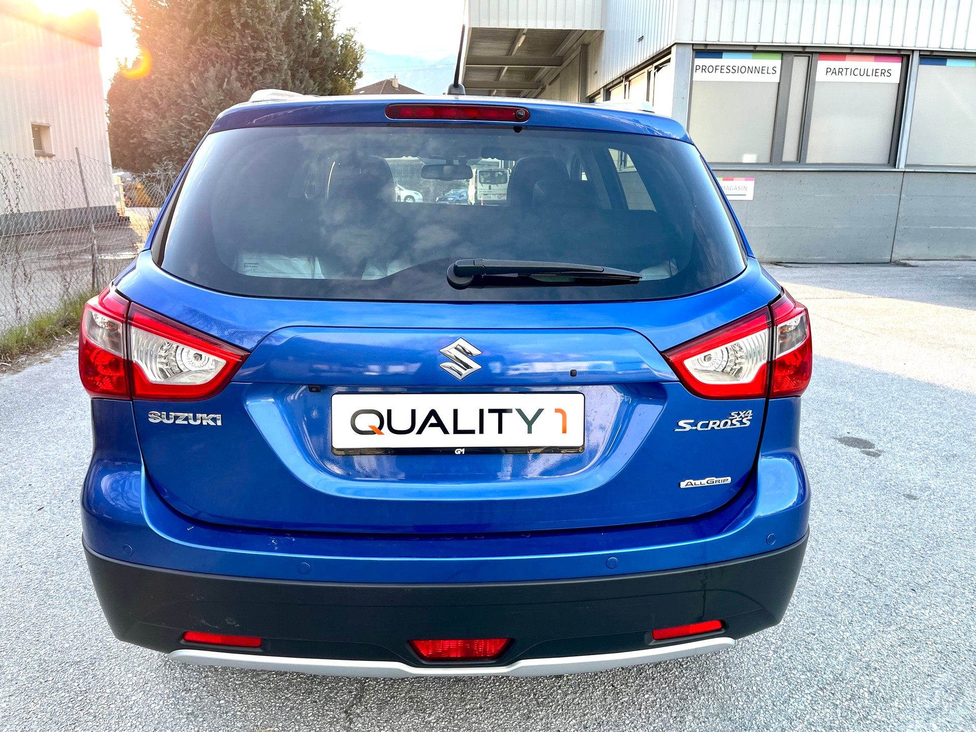 SUZUKI SX4 S-Cross 1.6 TD GL 4WD-image-2