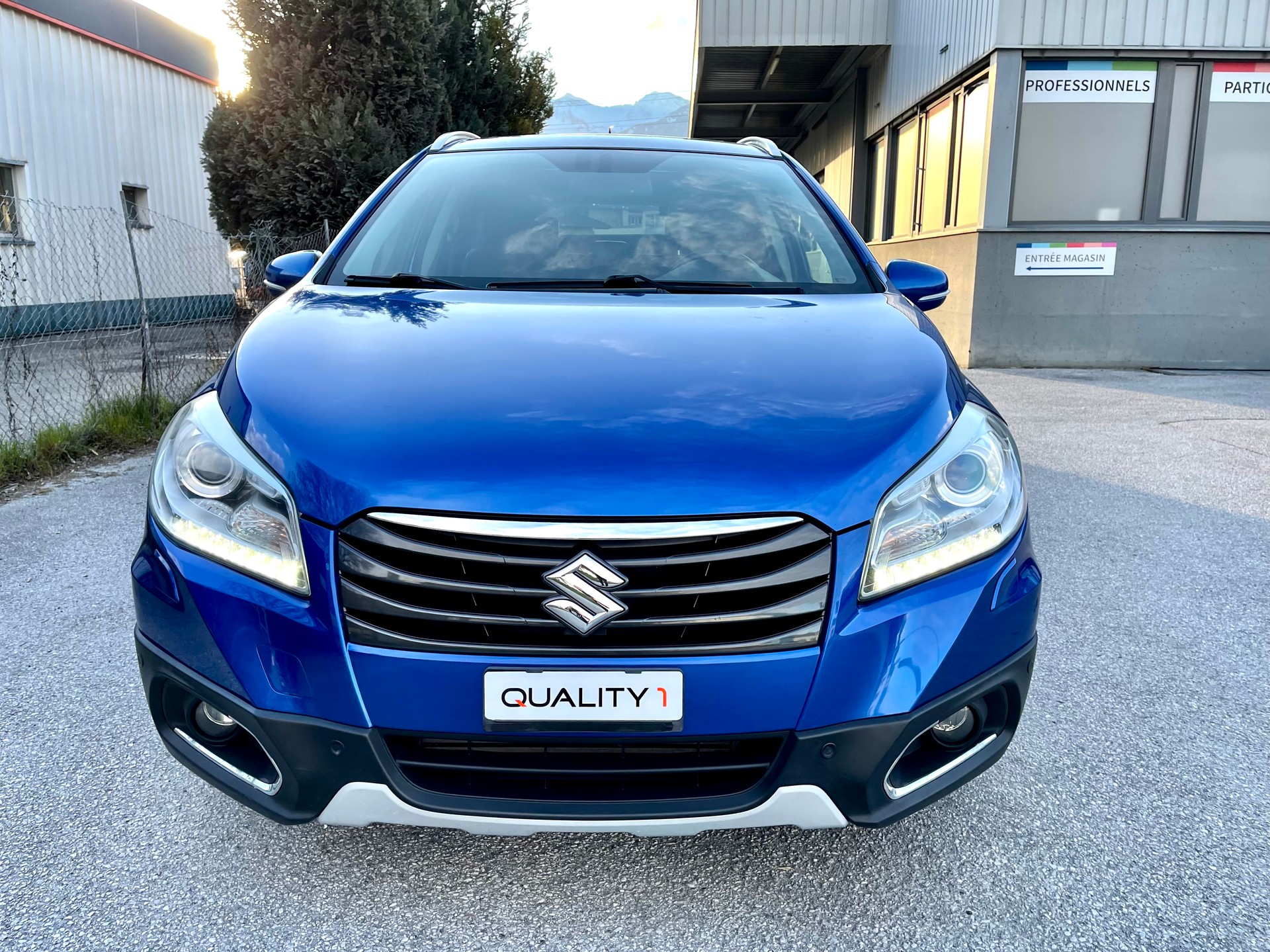 SUZUKI SX4 S-Cross 1.6 TD GL 4WD-image-6