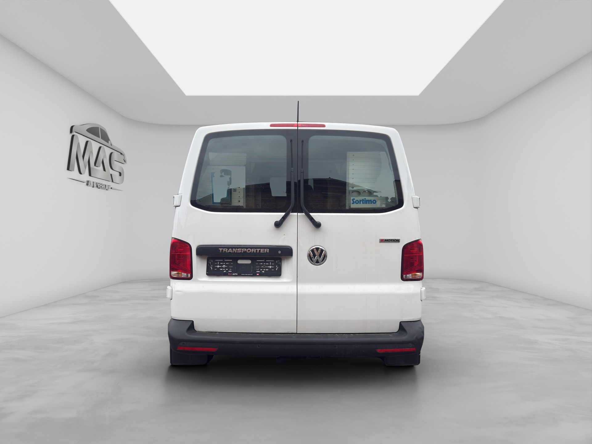 VW T6.1 2.0 TDI 4Motion DSG-image-5