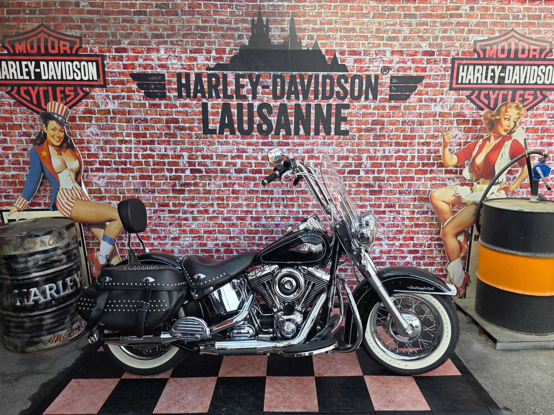HARLEY-DAVIDSON FLSTC Softail Heritage Classic ABS