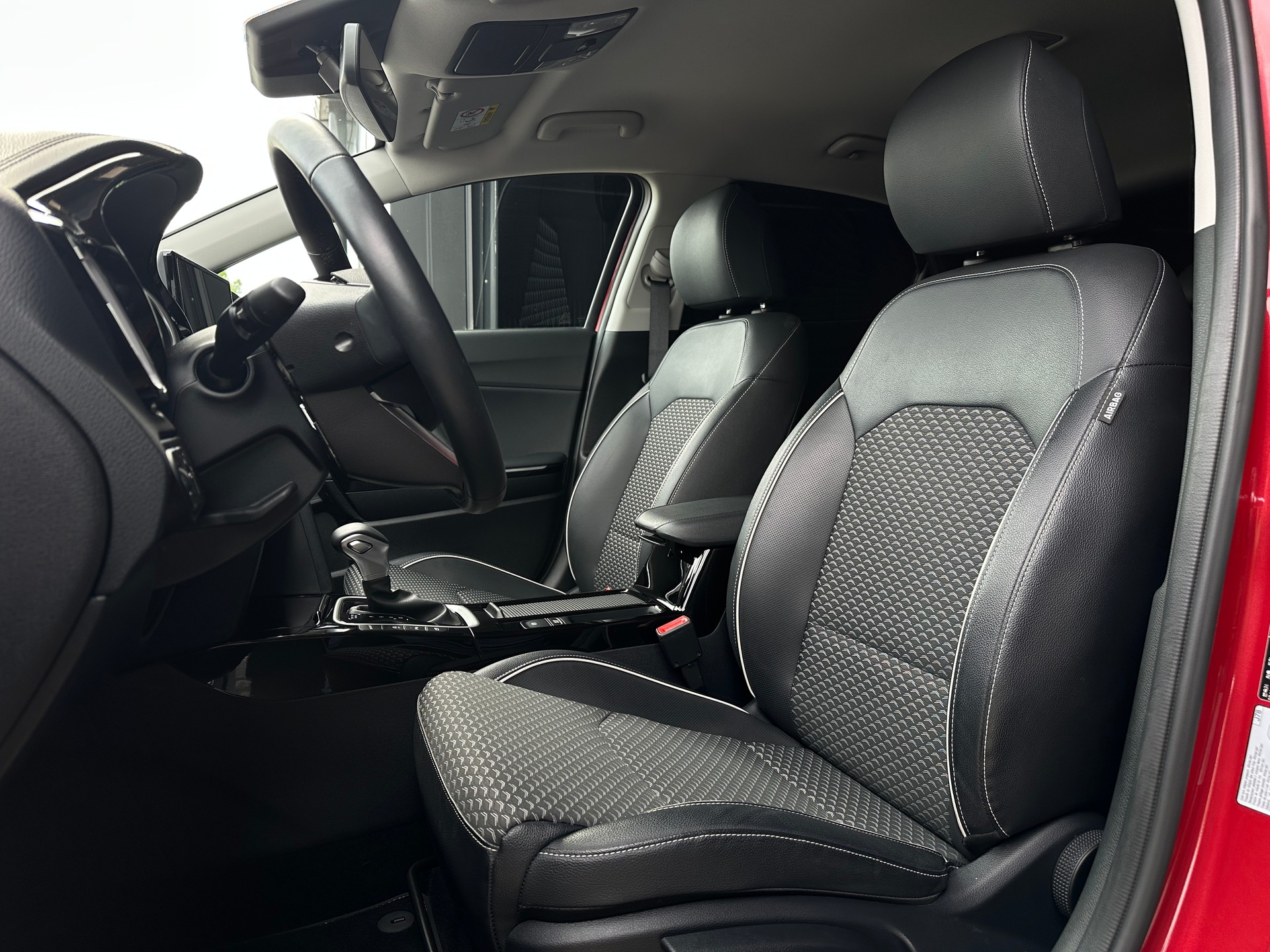 KIA XCeed 1.5 T-GDi DCT-image-10