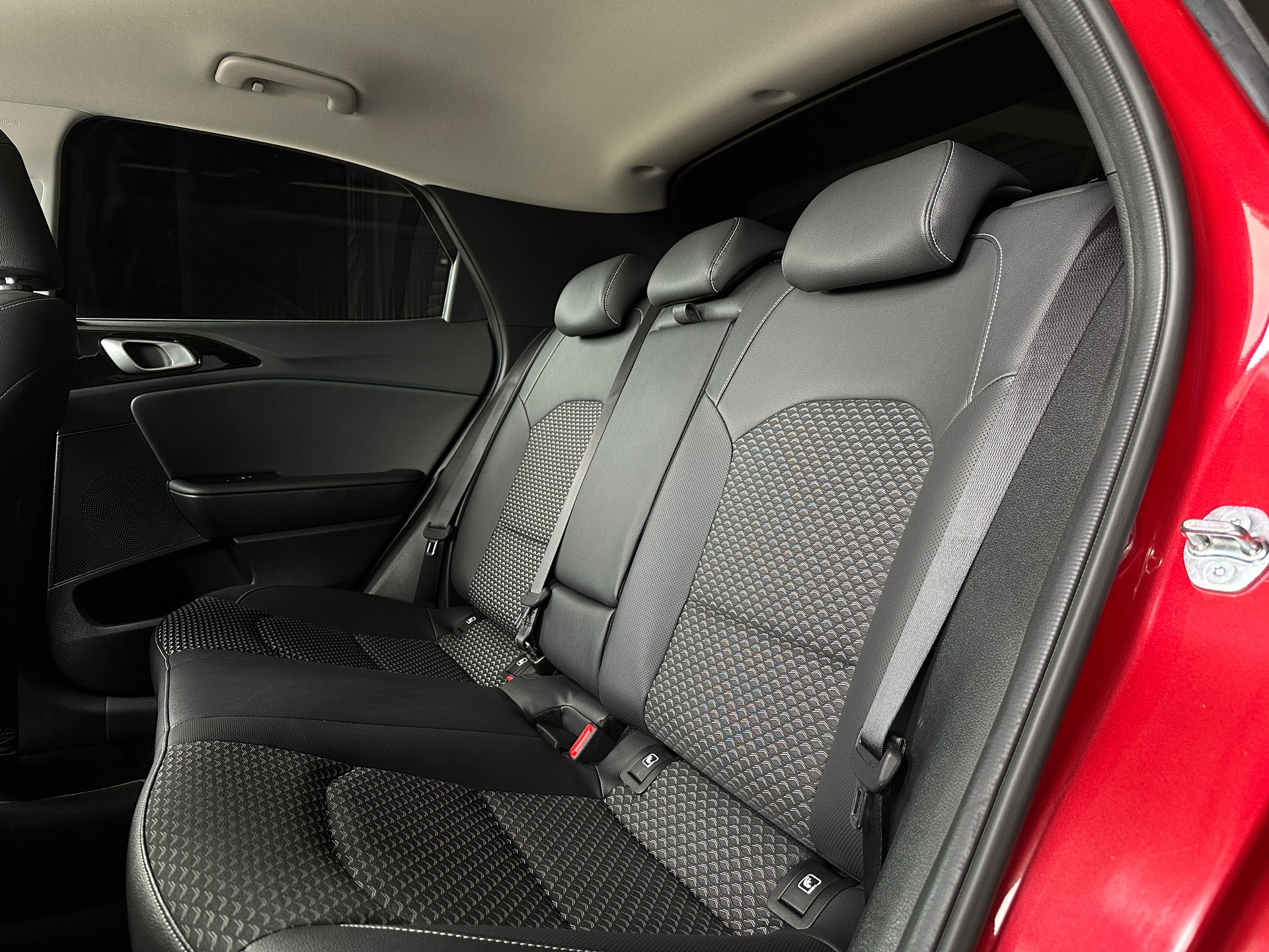 KIA XCeed 1.5 T-GDi DCT-image-12