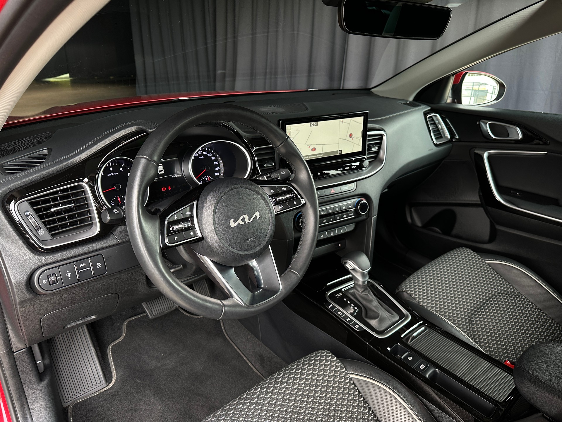 KIA XCeed 1.5 T-GDi DCT-image-13
