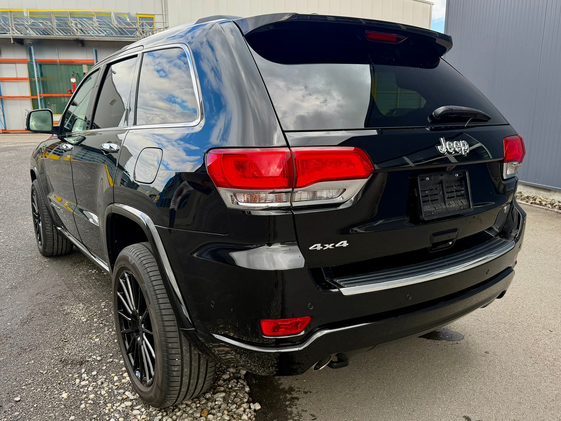 JEEP 3.0 CRD V6 Overland-image-3