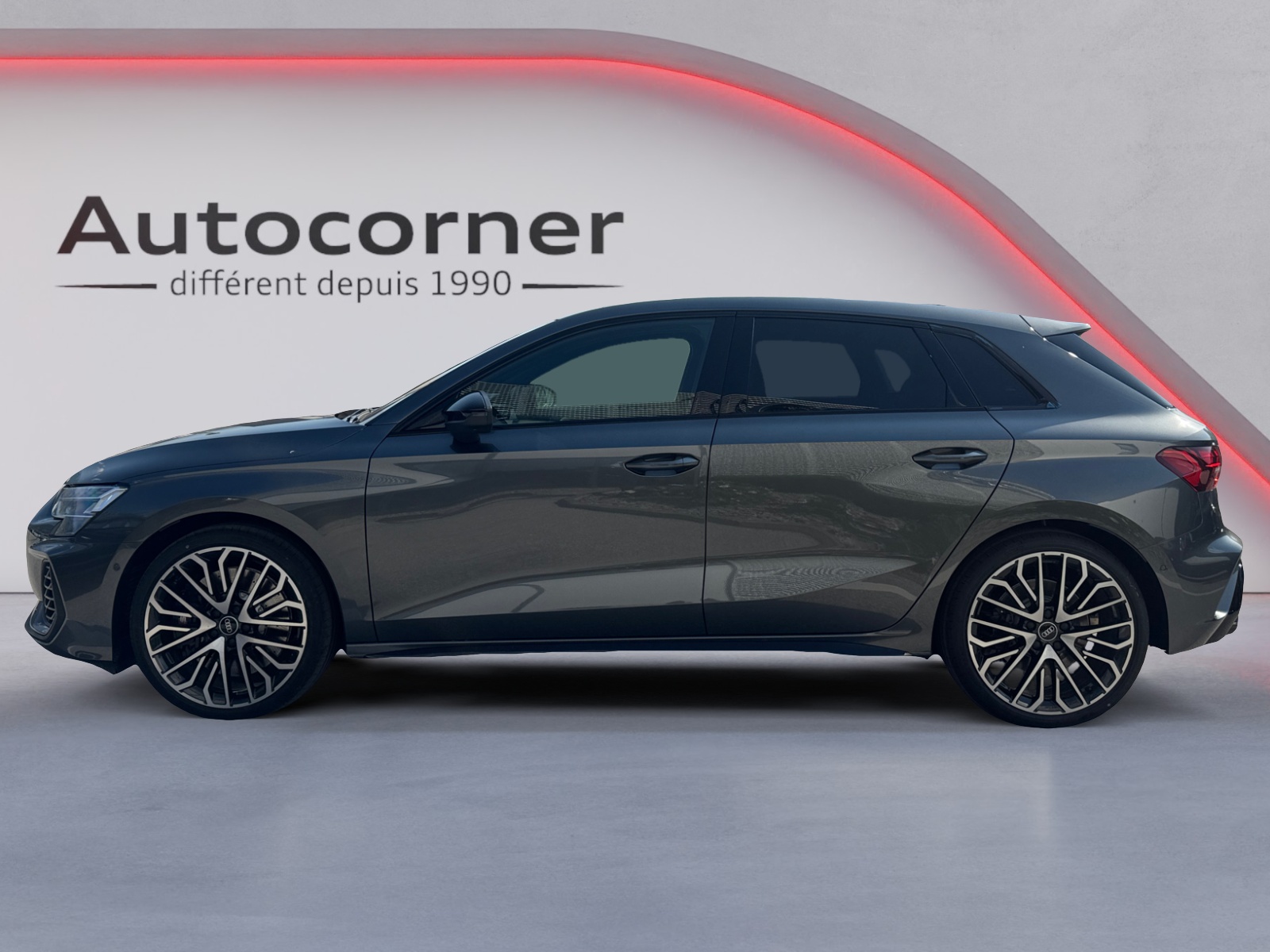 AUDI S3 Sportback TFSI quattro S-tronic-image-1