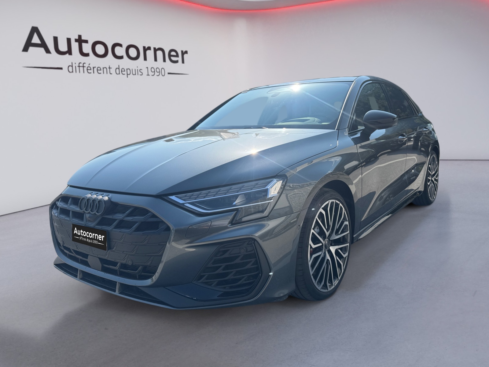 AUDI S3 Sportback TFSI quattro S-tronic-image-6
