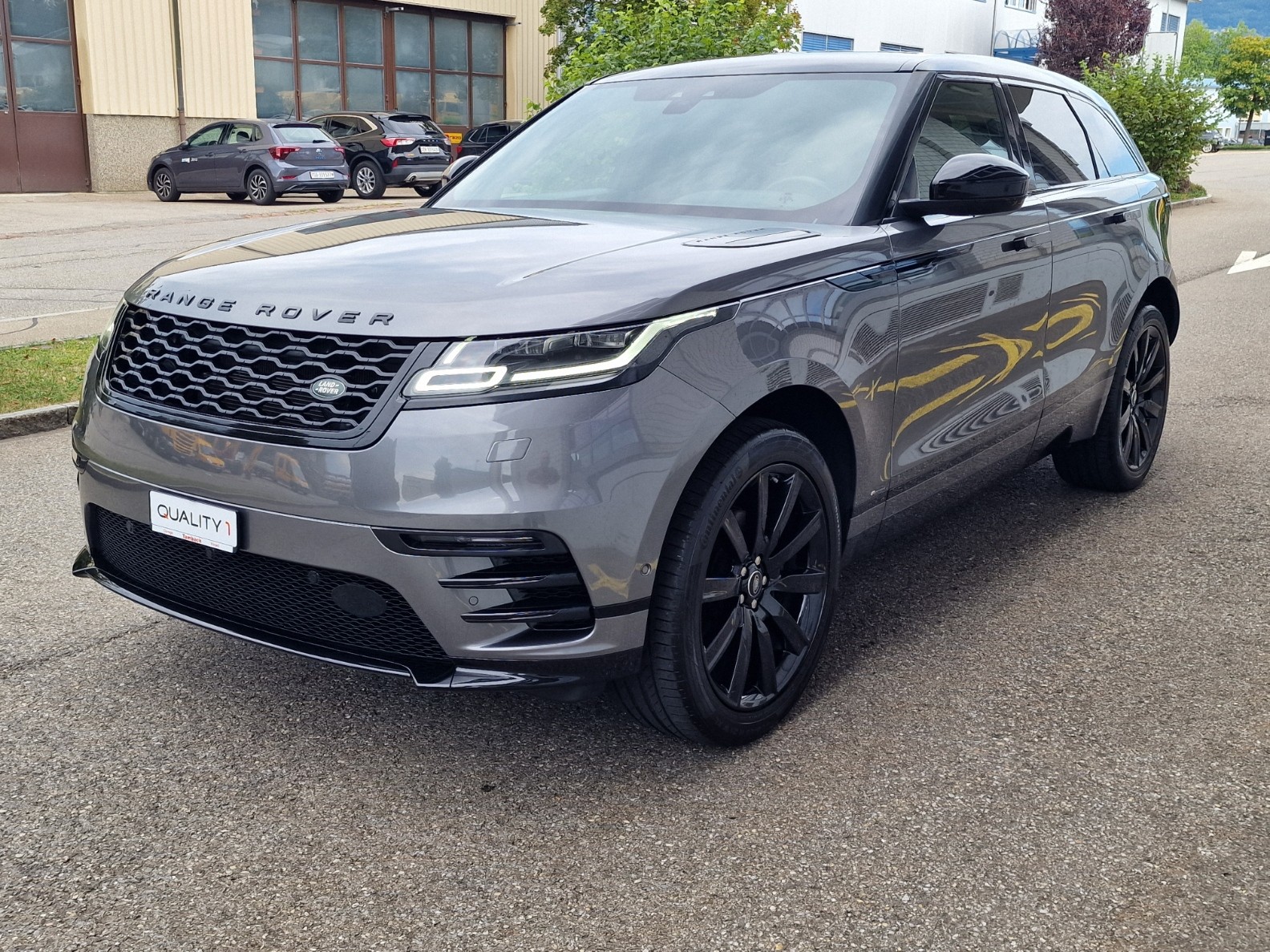 LAND ROVER Range Rover Velar R-Dynamic D 240 SE Automatic-image-1