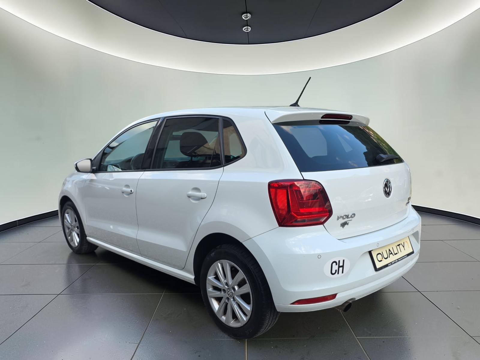 VW Polo 1.2 TSI BMT Comfortline-image-6