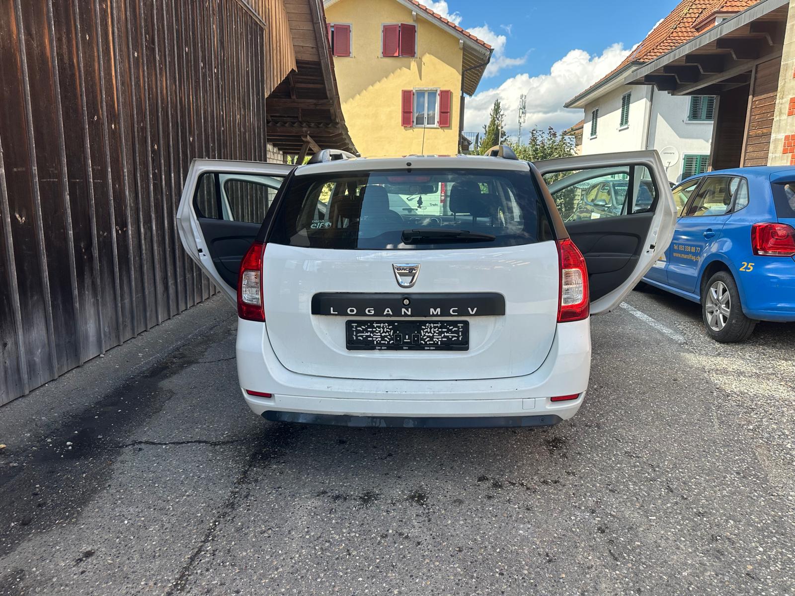 DACIA Logan MCV 0.9 Ambiance Automatic-image-6