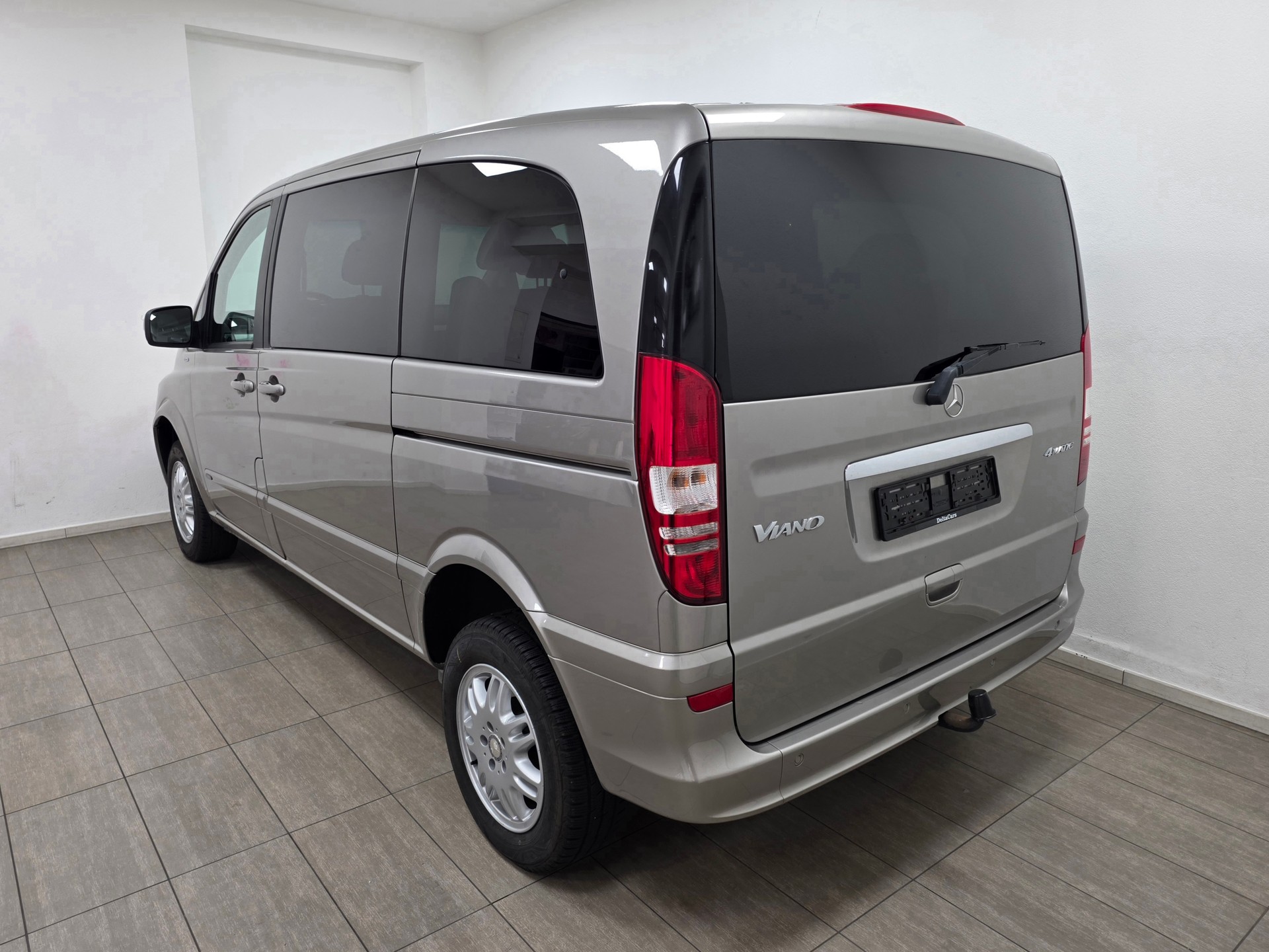MERCEDES-BENZ Viano 2.2 CDI Blue Eff. Trend Ed. L 4Matic A-image-5