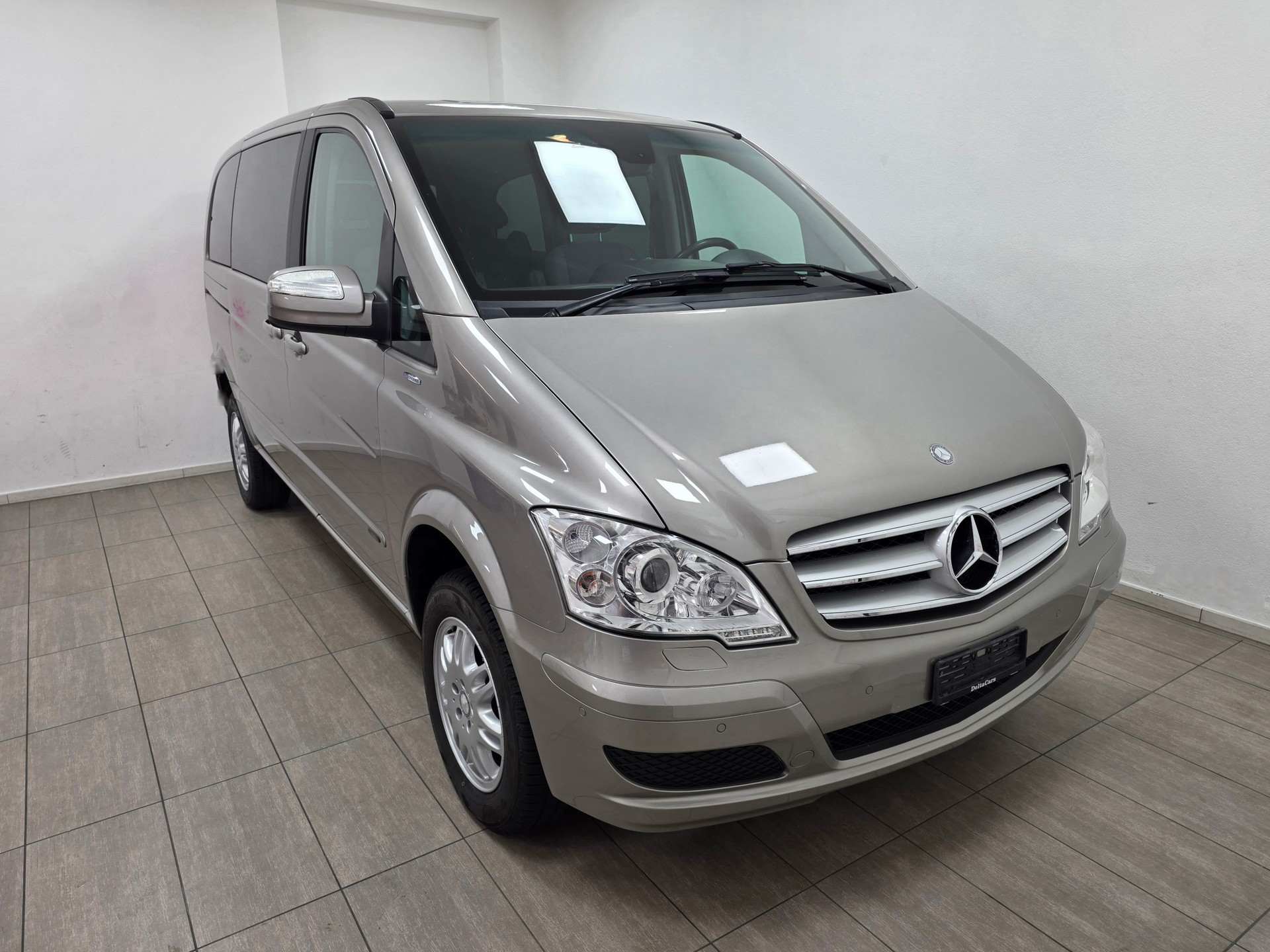 MERCEDES-BENZ Viano 2.2 CDI Blue Eff. Trend Ed. L 4Matic A-image-0
