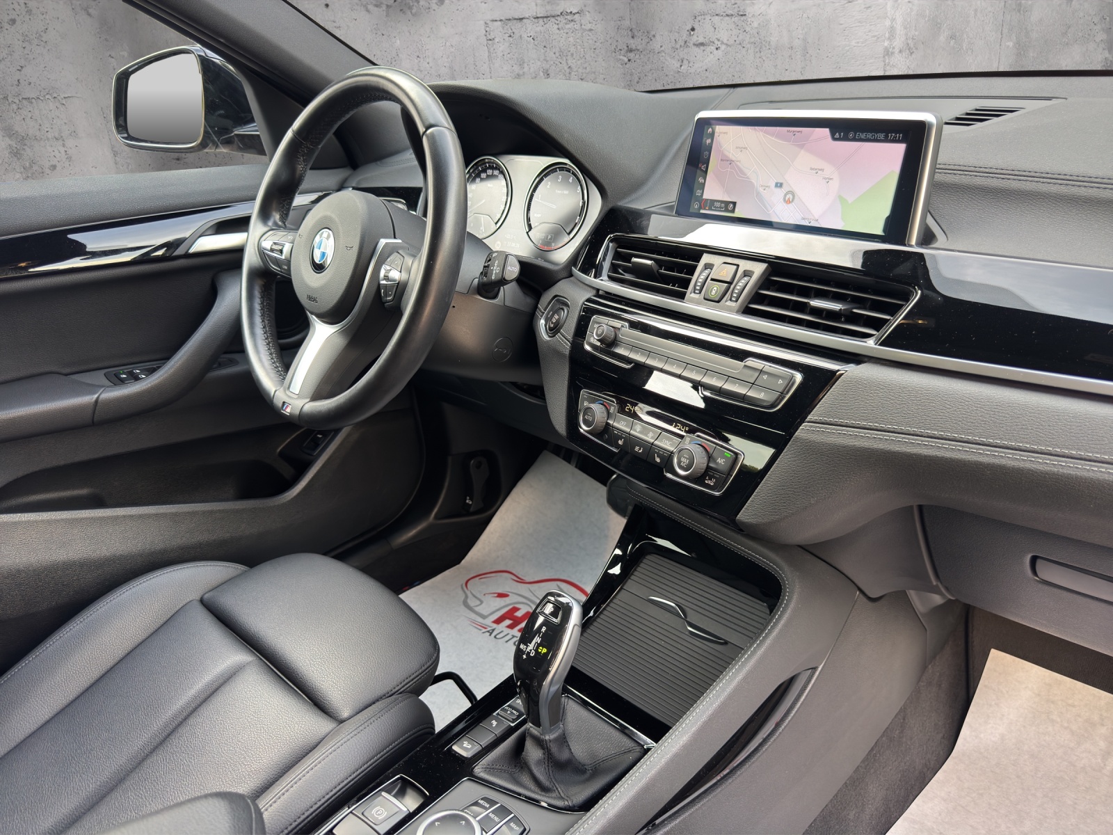 BMW X2 xDrive 20i M Sport-image-12