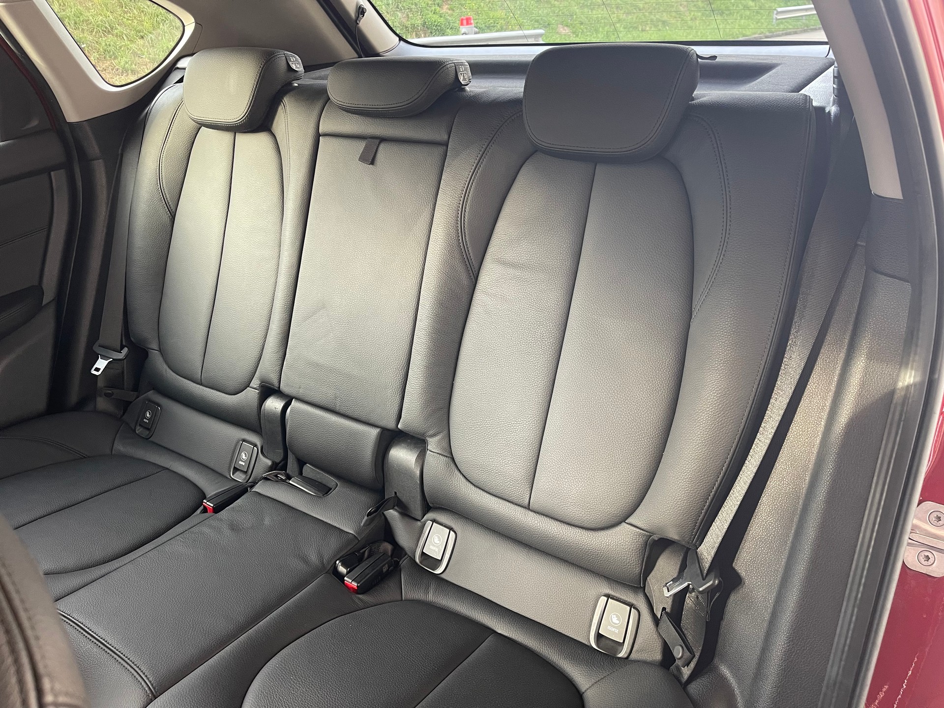 BMW 225xe Active Tourer-image-15