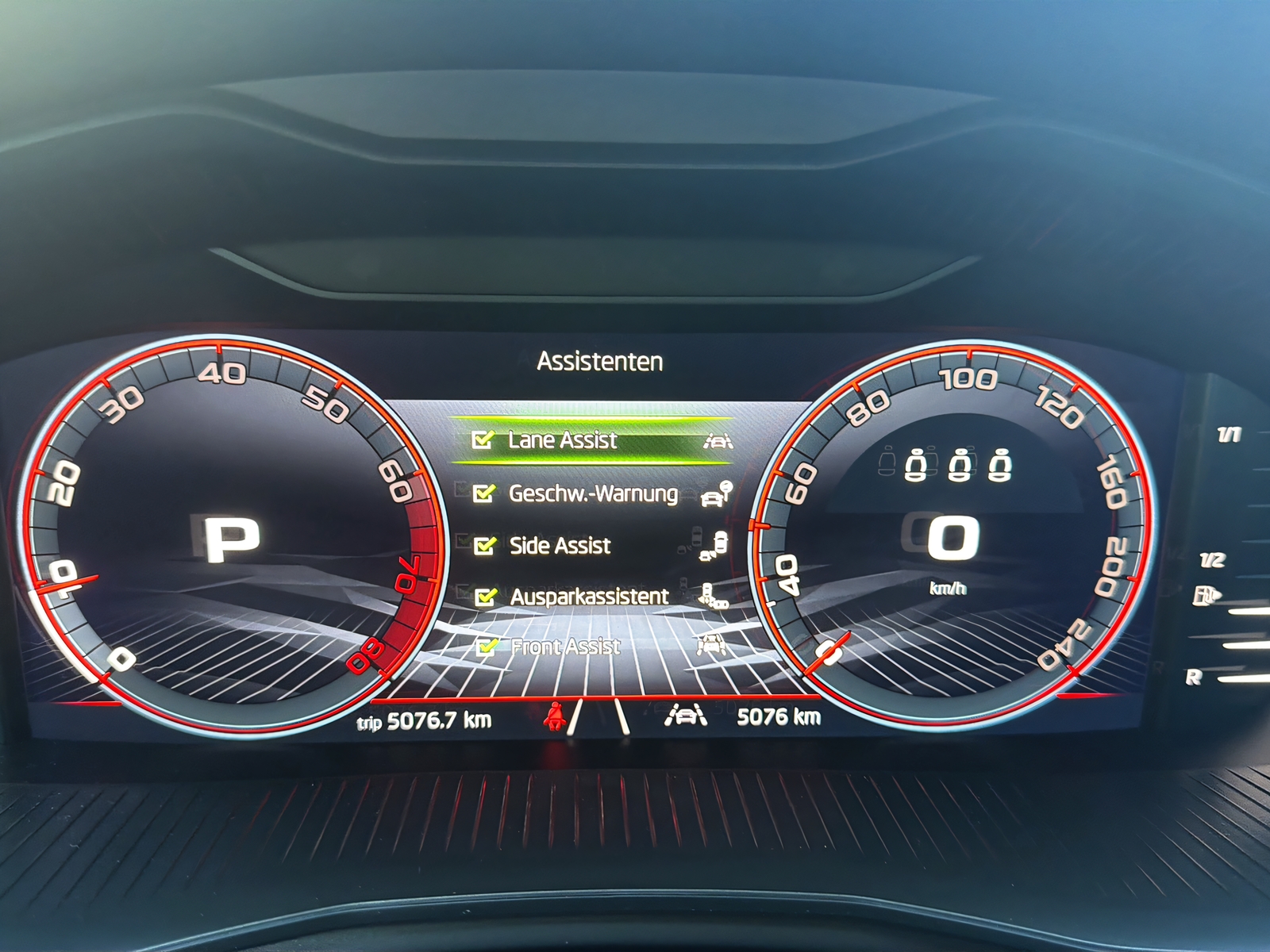 SKODA Kamiq 1.5 TSI Monte Carlo DSG-image-19