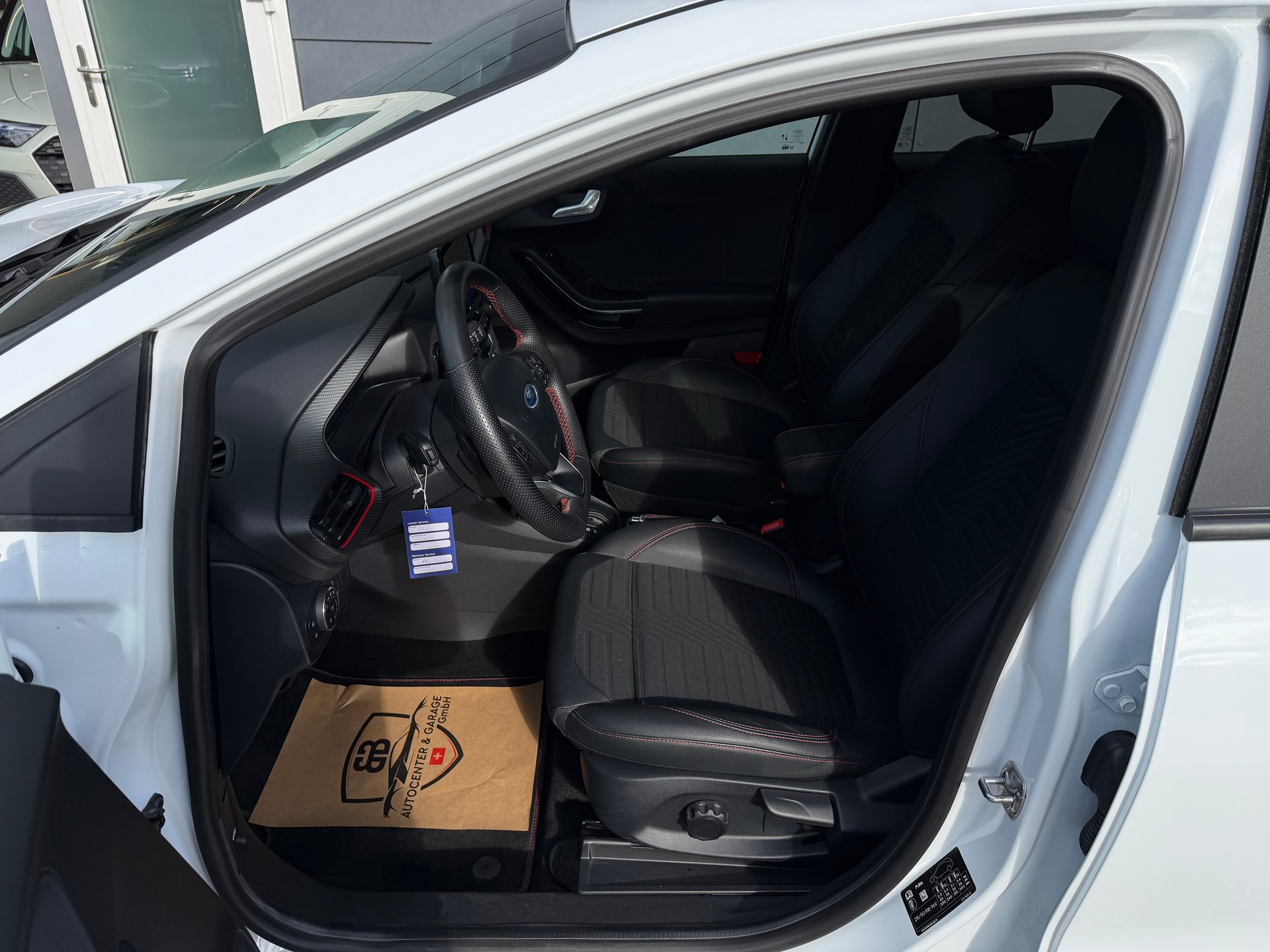 FORD Puma 1.0 MHEV ST-Line X Automat-image-9