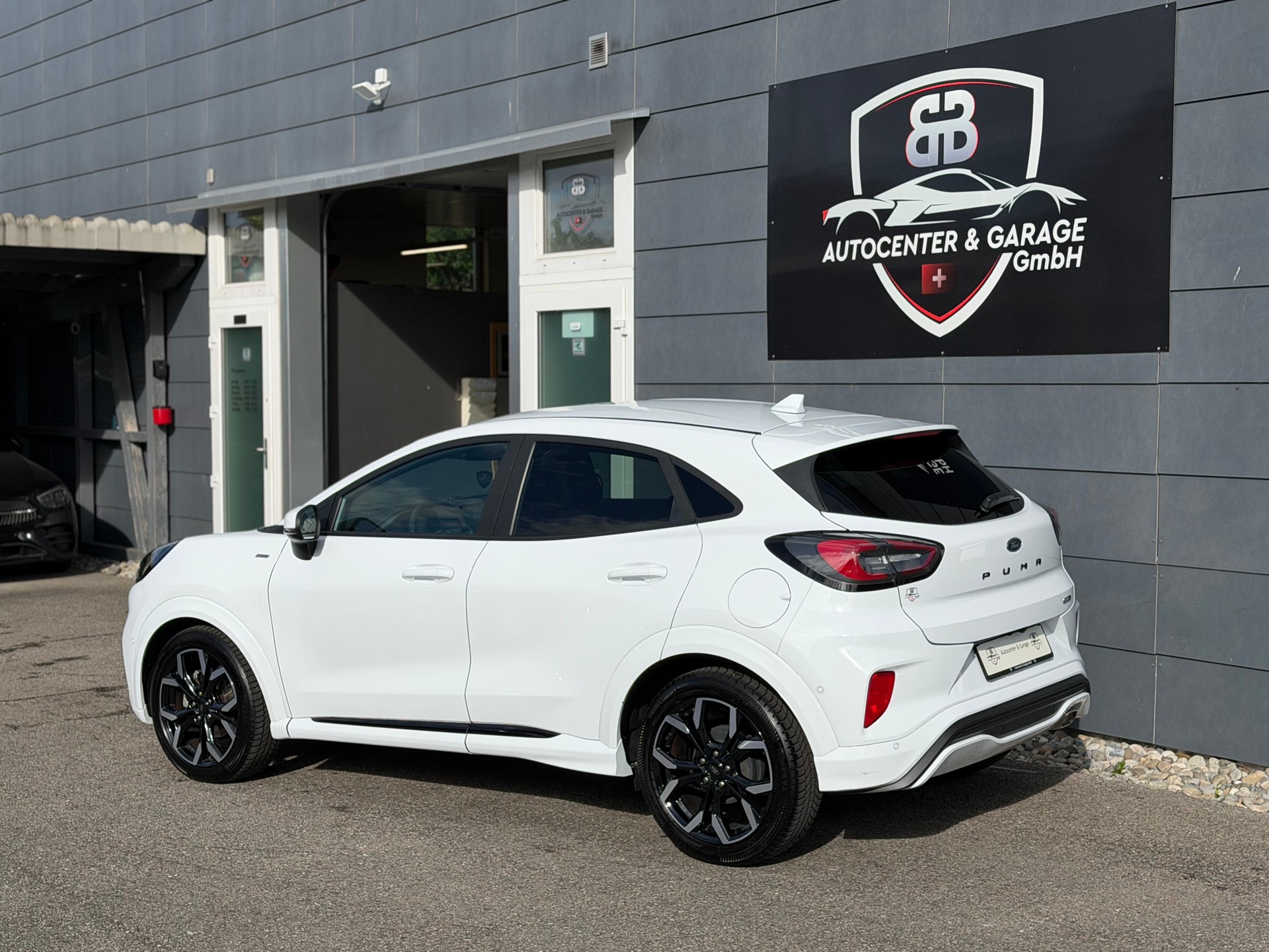 FORD Puma 1.0 MHEV ST-Line X Automat-image-4
