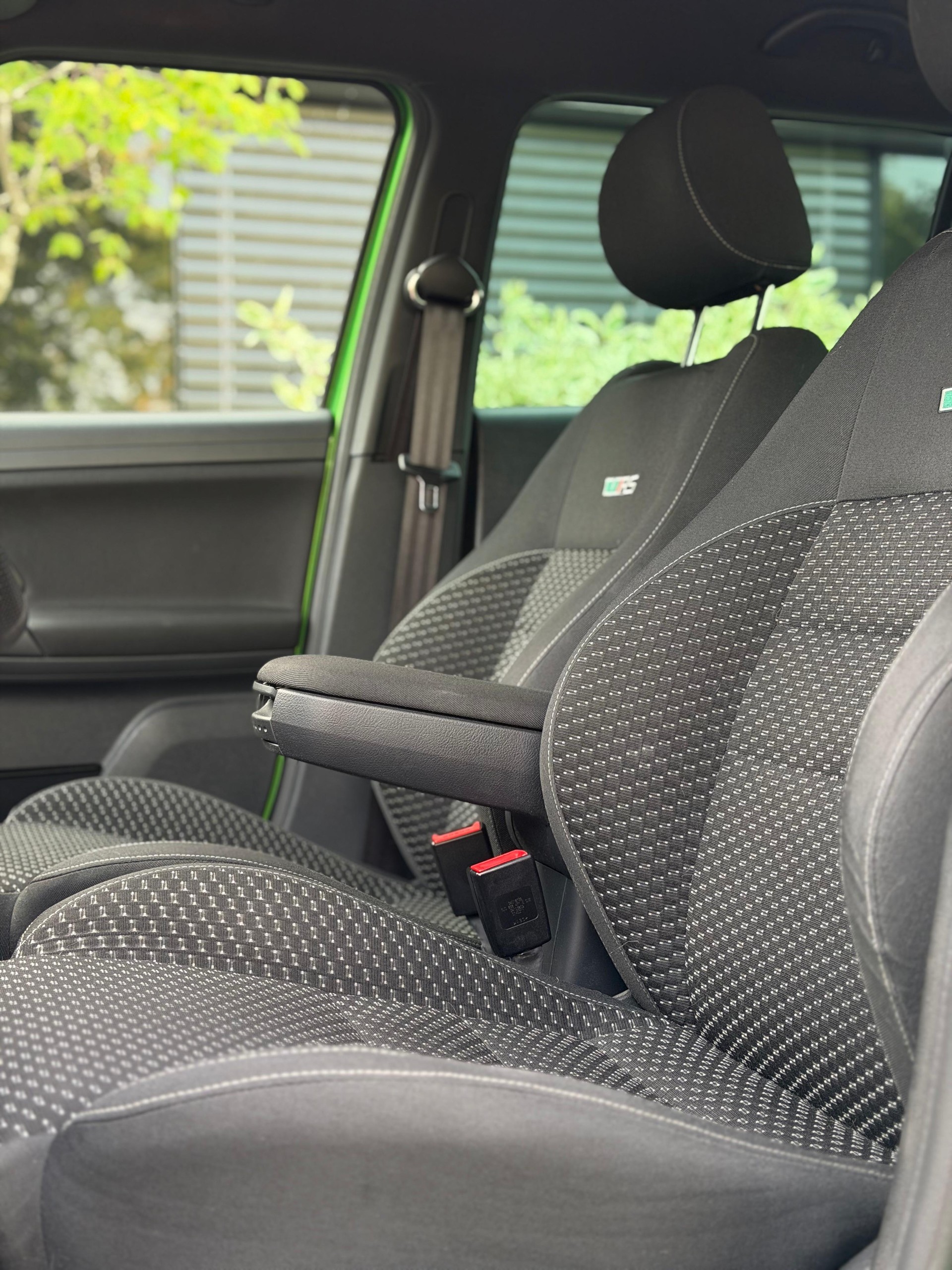 SKODA Fabia 1.4 TSI RS DSG EDITION 48/110-image-7
