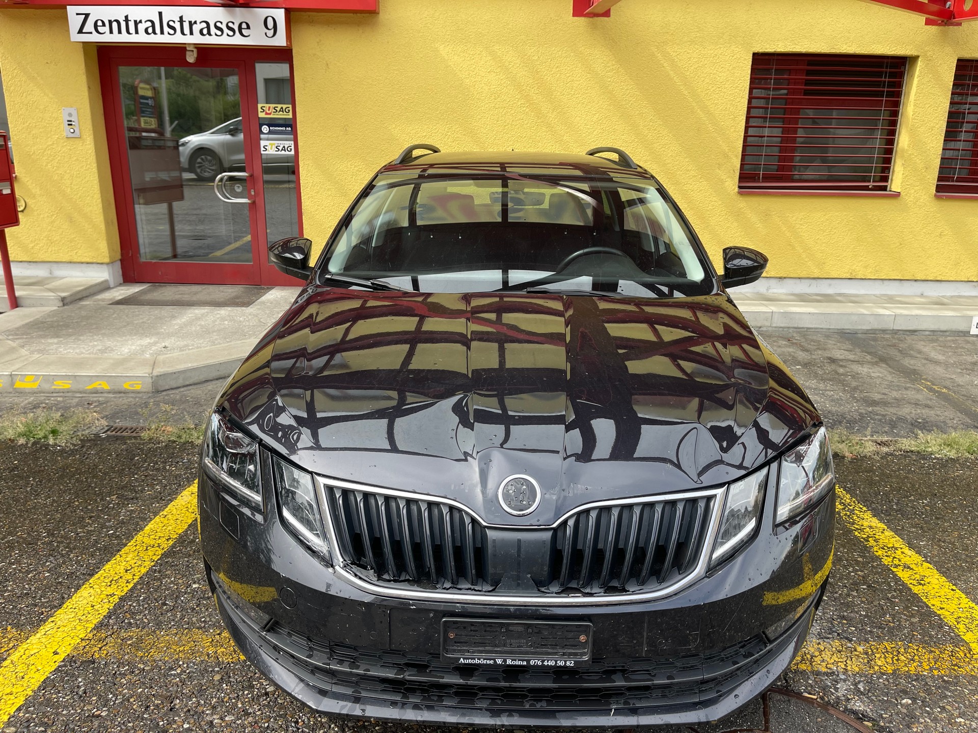 SKODA Octavia Combi 1.6 TDI Active DSG-image-0