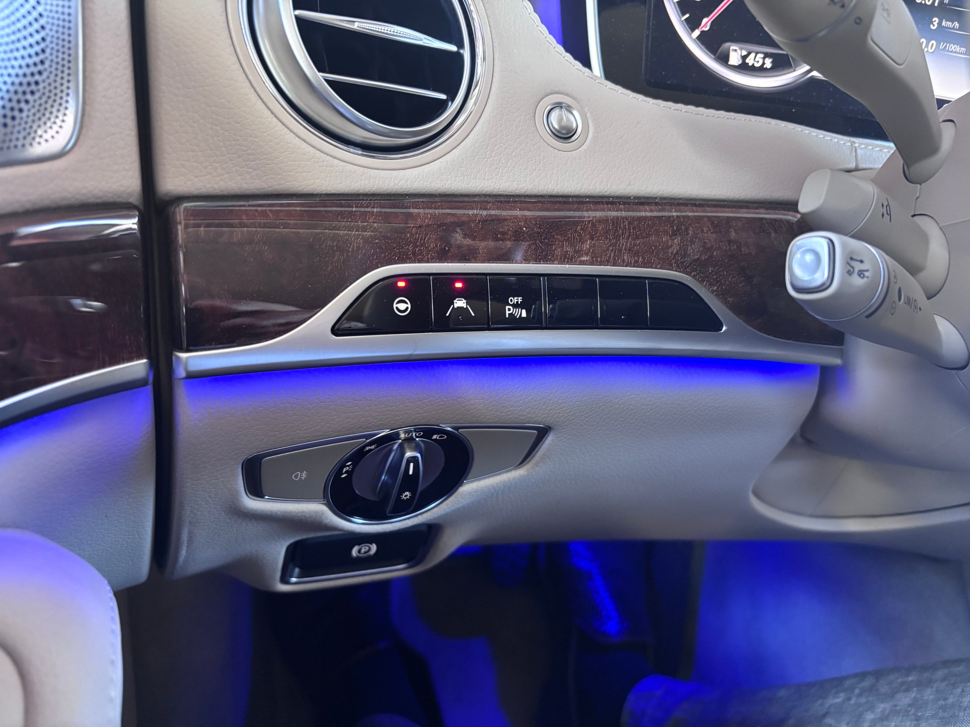 MERCEDES-BENZ S 350 Lang V6 CDI BlueTec 4matic-image-5