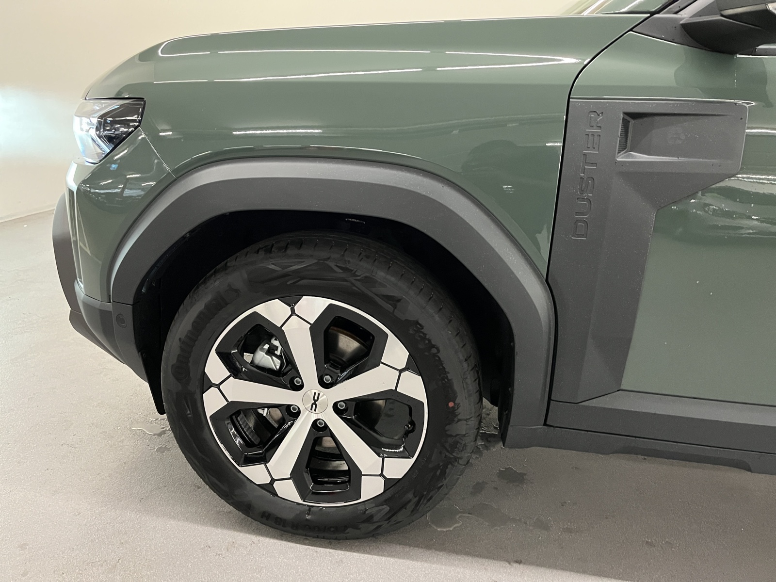 DACIA Duster 1.6 Hybrid Journey-image-15