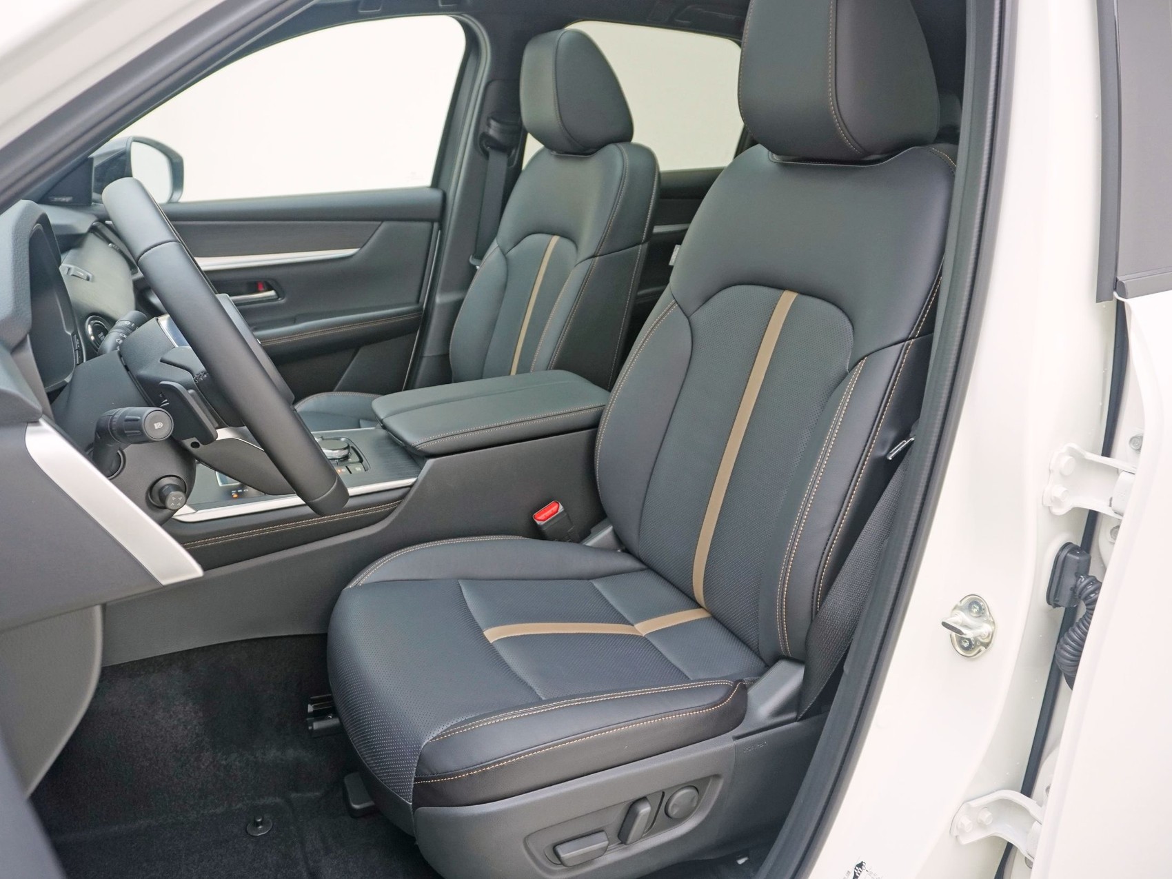 MAZDA CX-60 3.3 D Homura Plus-image-6