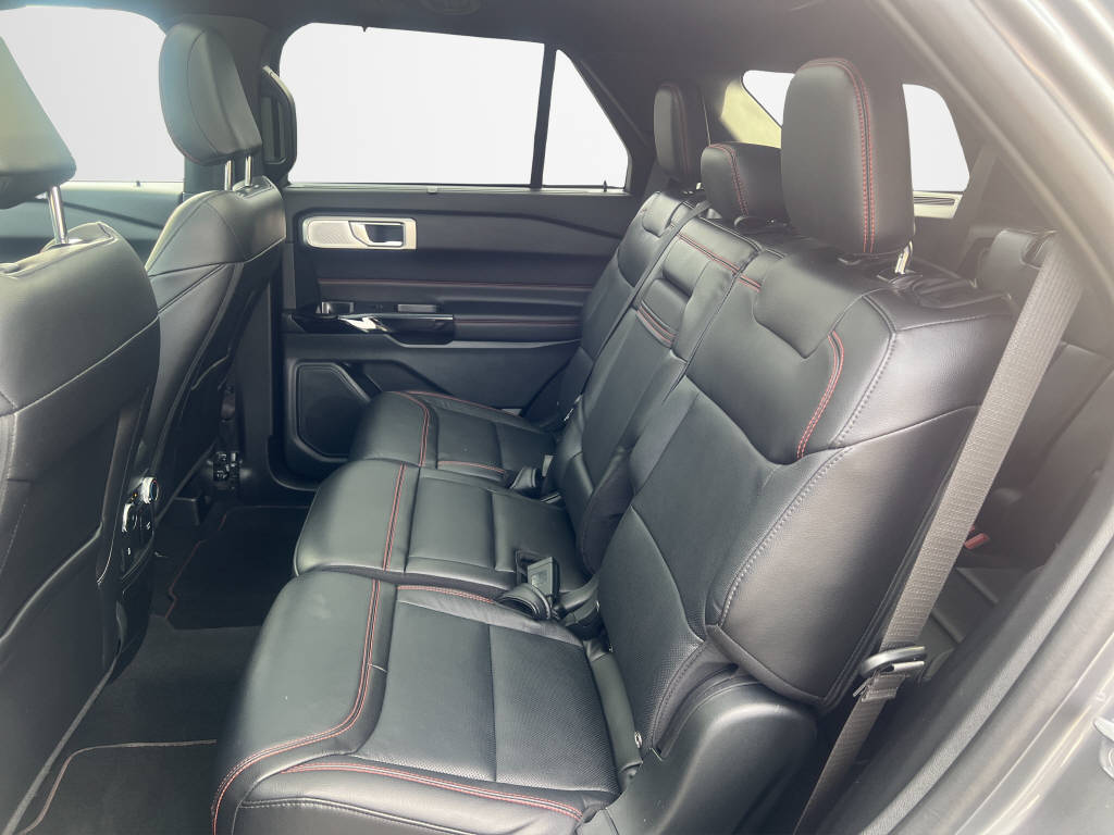 FORD Explorer 3.0 V6 Plug-in Hybrid ST-Line-image-14