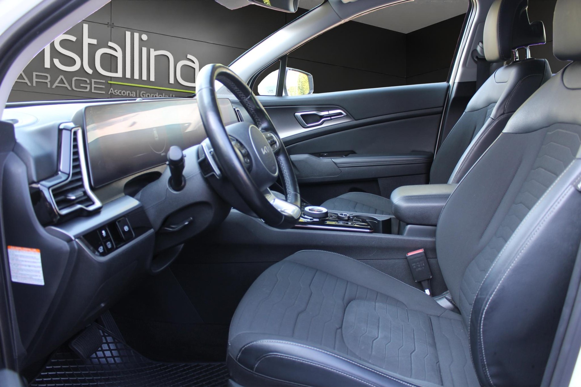 KIA Sportage 1.6 T-GDi Hybrid Style-image-5