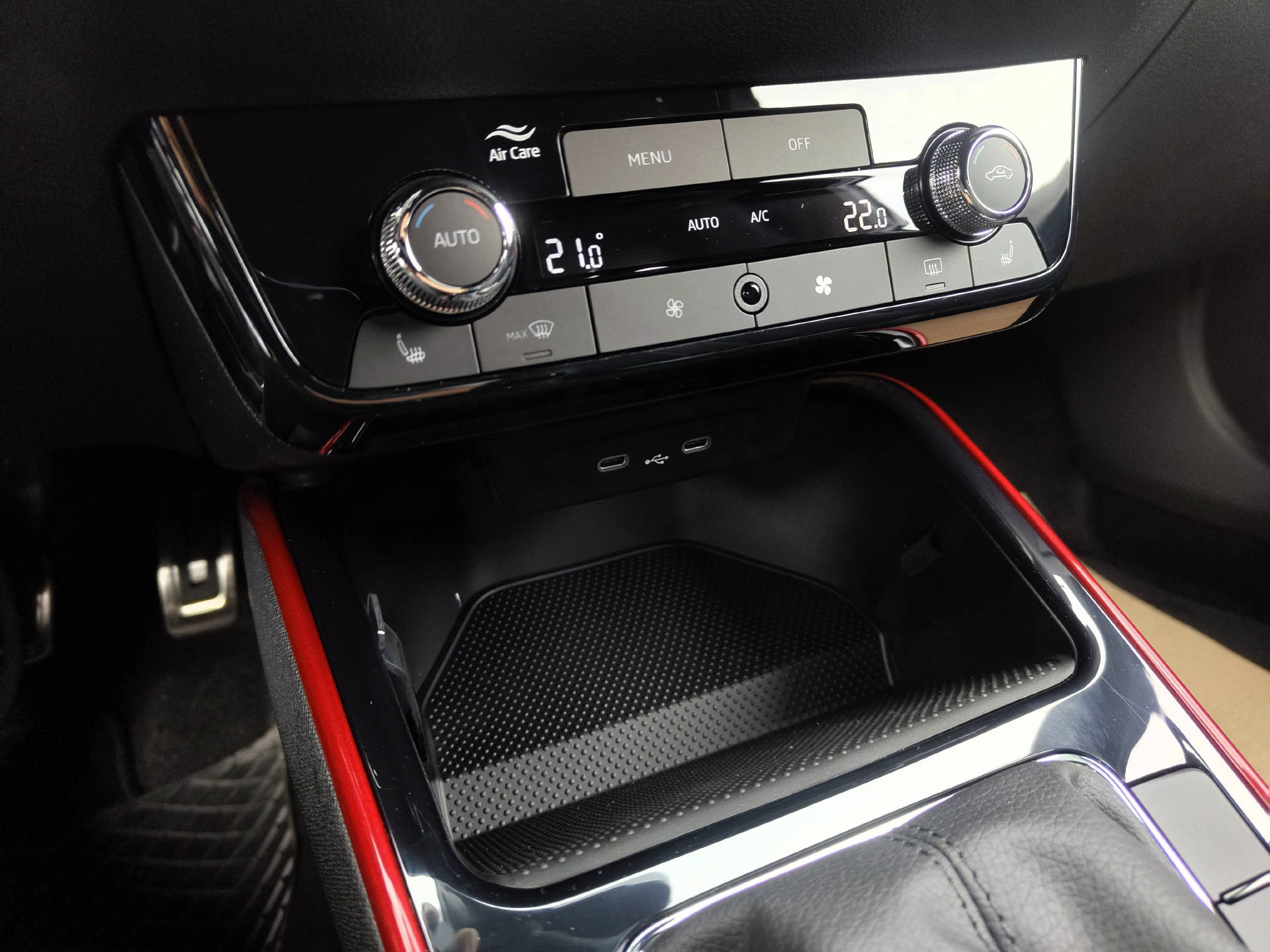 SKODA Fabia 1.5 TSI Monte Carlo DSG-image-9