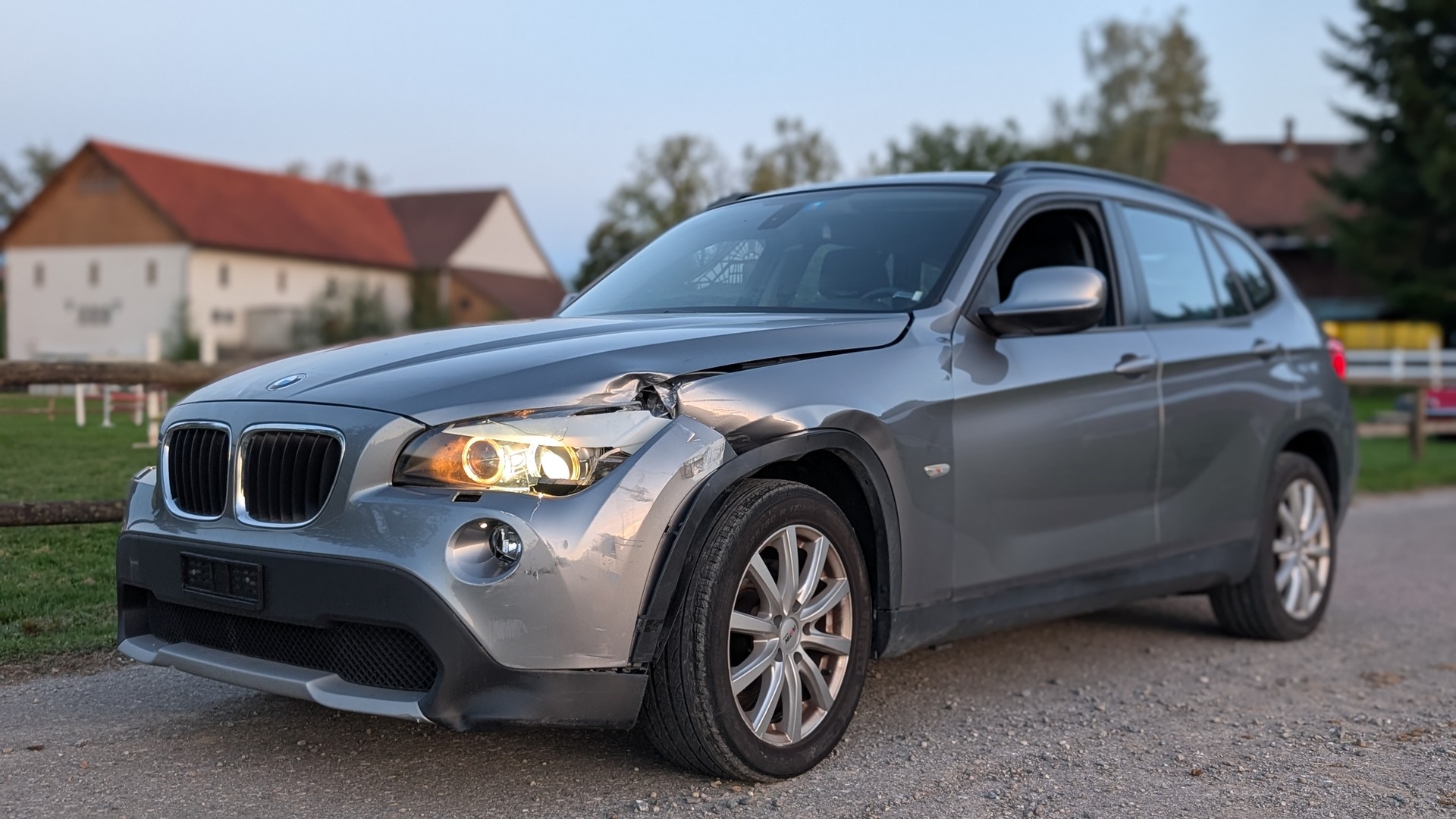 BMW X1 xDrive 18d NUR 135.876 tkm !!-image-2