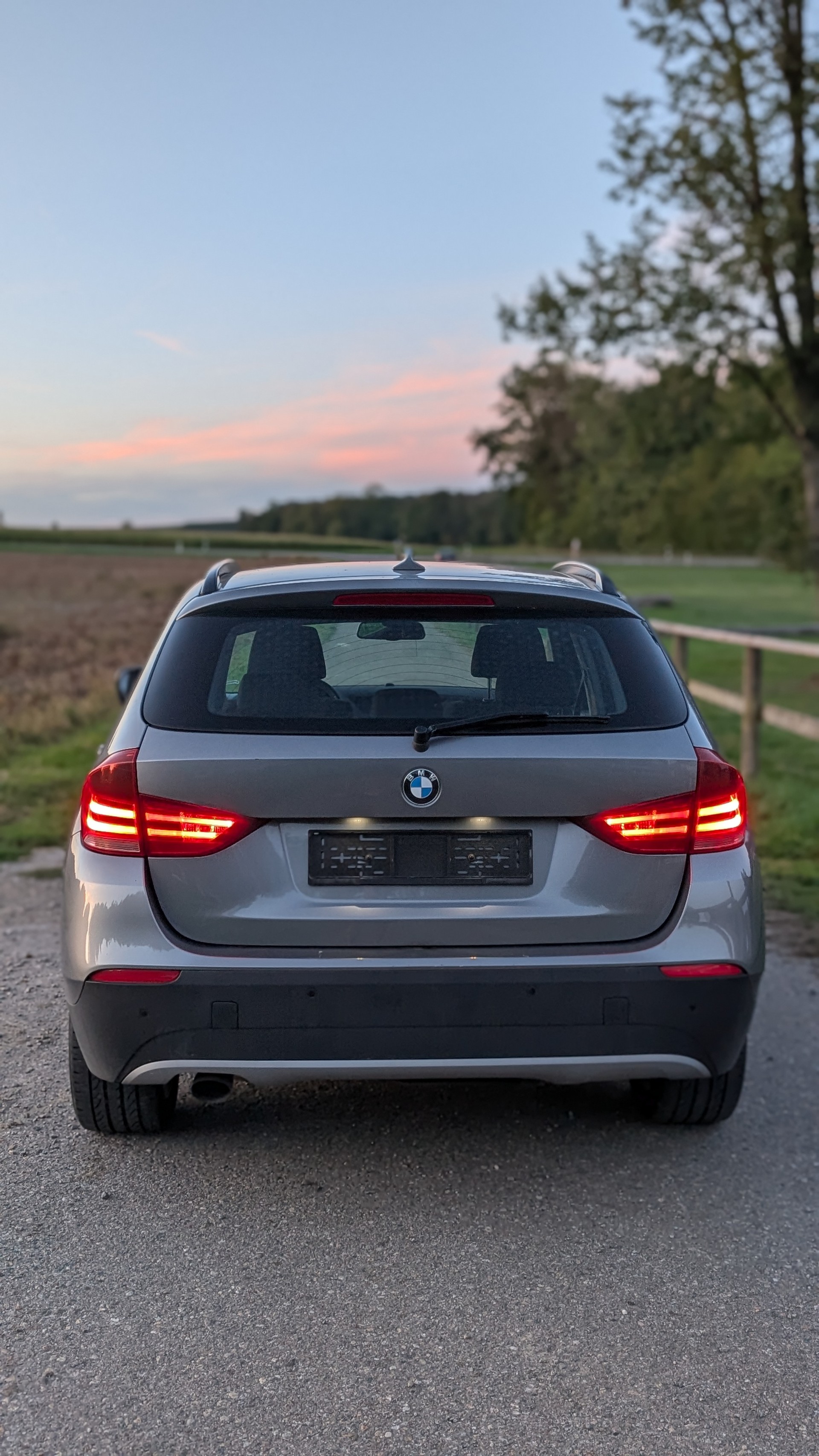 BMW X1 xDrive 18d NUR 135.876 tkm !!-image-3