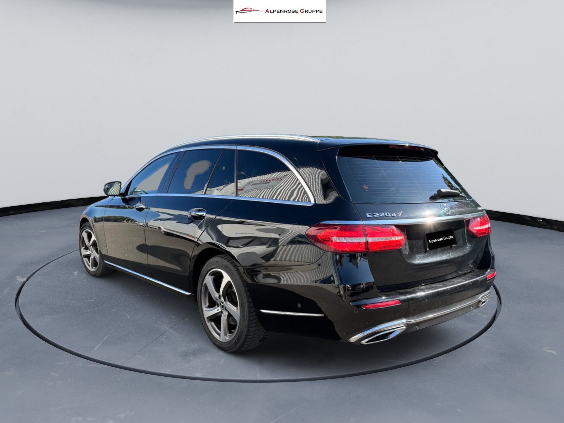 MERCEDES-BENZ E 220 d Exclusive 4Matic 9G-Tronic-image-3