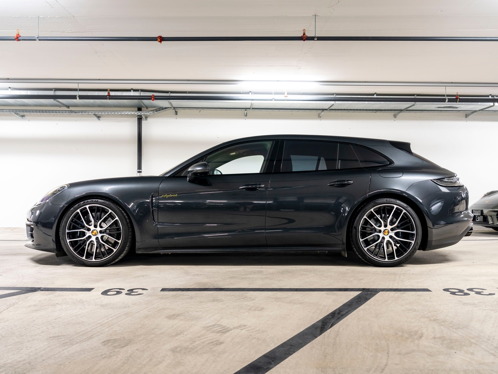 PORSCHE Panamera 4S E-Hybrid Sport Turismo PDK-image-1