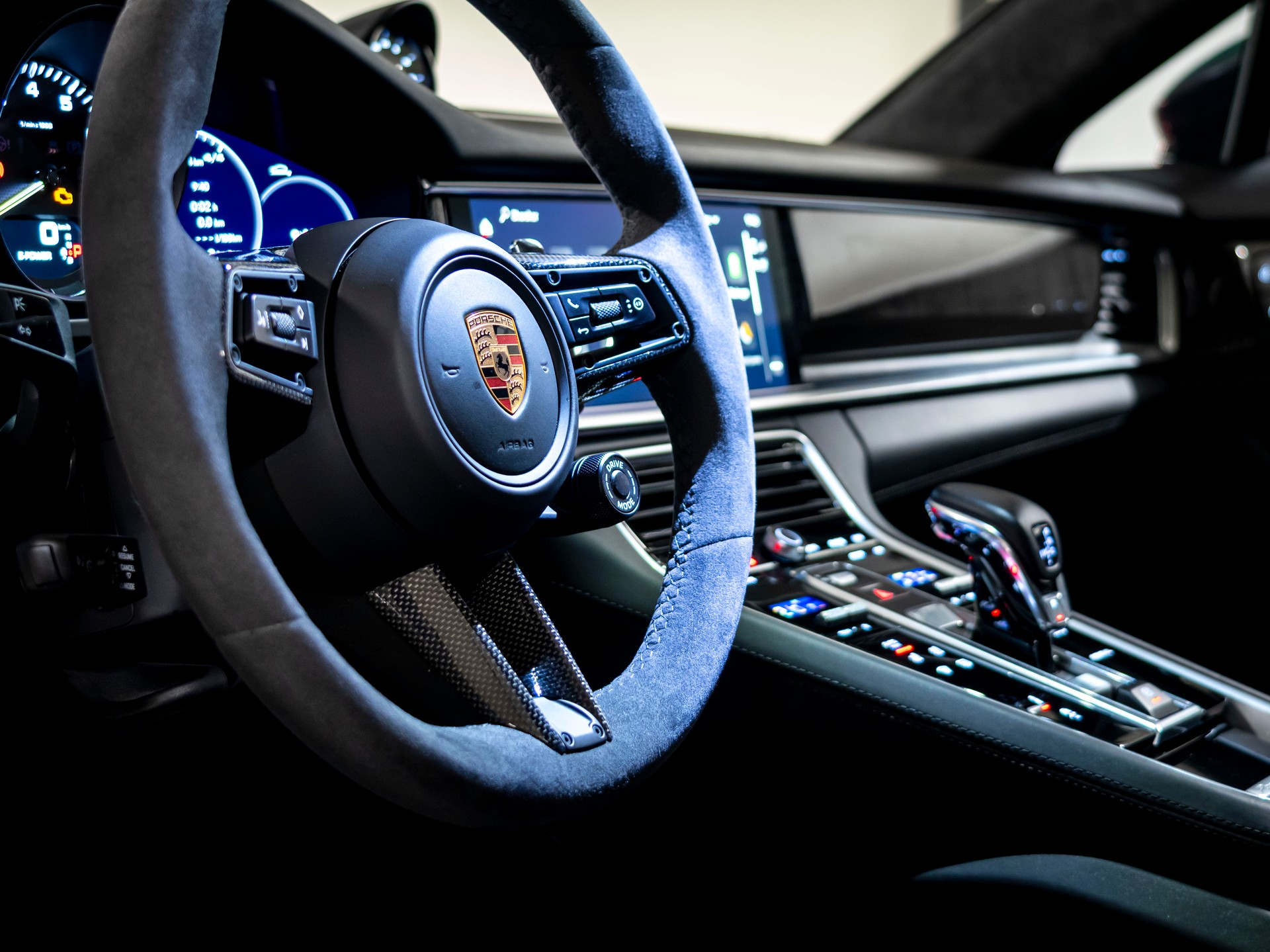 PORSCHE Panamera 4S E-Hybrid Sport Turismo PDK-image-16