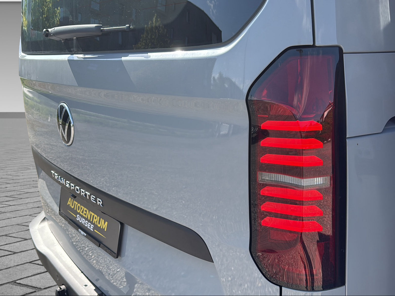 VW Transporter Kaw. 3100 2.0 TDI 110-image-8