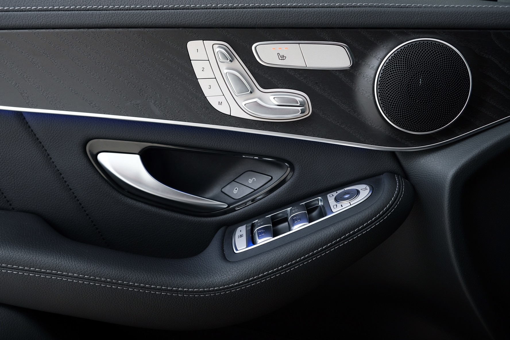 MERCEDES-BENZ GLC 200 4m C253-image-12