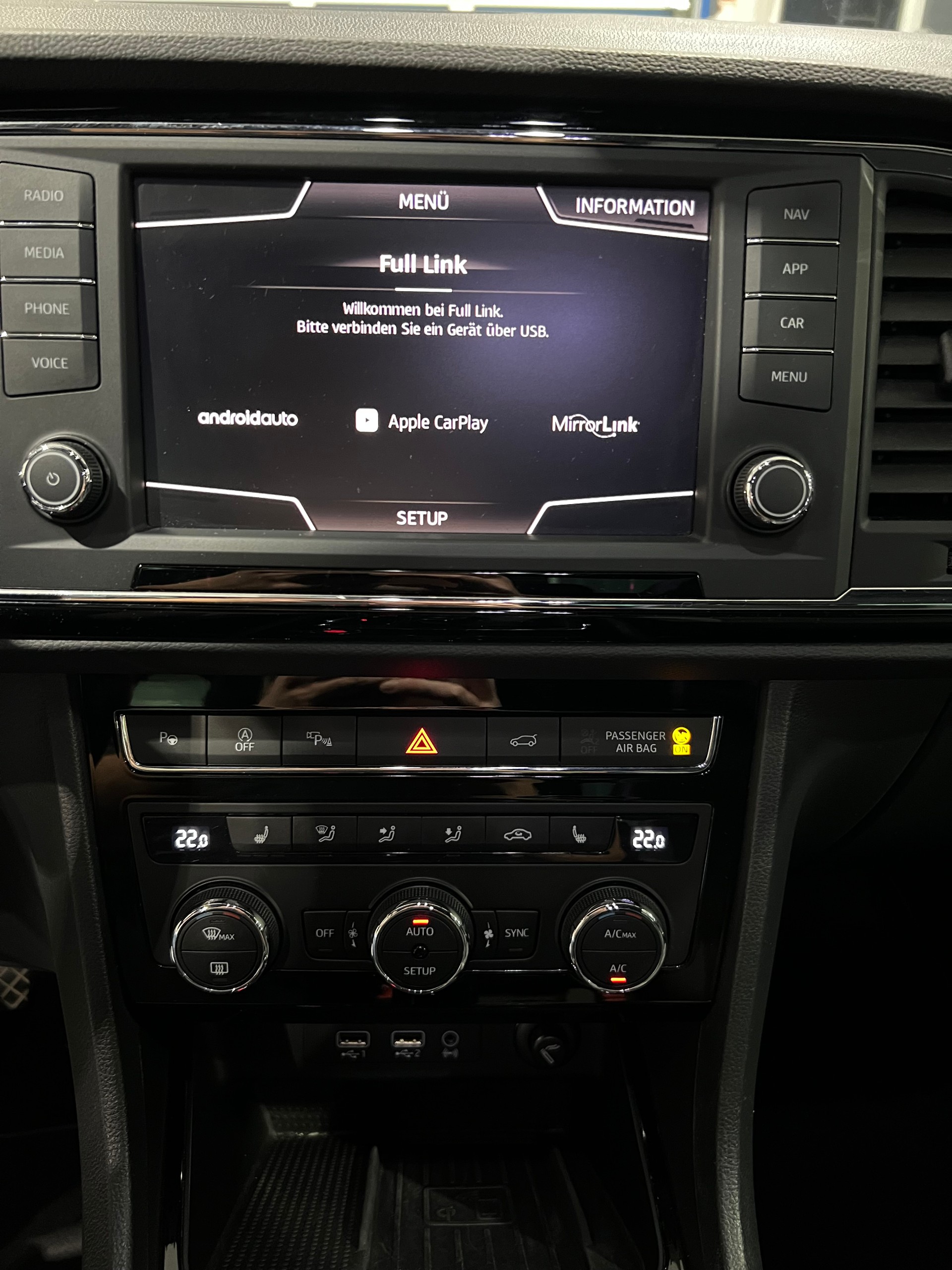 SEAT Ateca 2.0 TDI CR Xcellence DSG**Tempomat ACC,360 Kamera.Park Pilot,Frisch ab MFK**-image-12