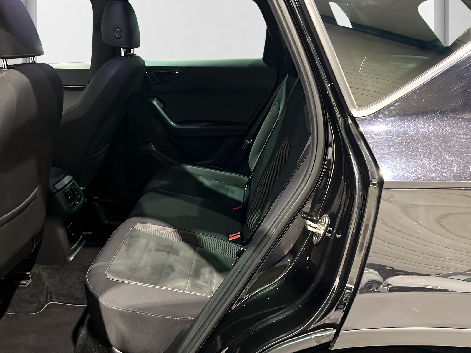 SEAT Ateca 2.0 TDI CR Xcellence DSG**Tempomat ACC,360 Kamera.Park Pilot,Frisch ab MFK**-image-8