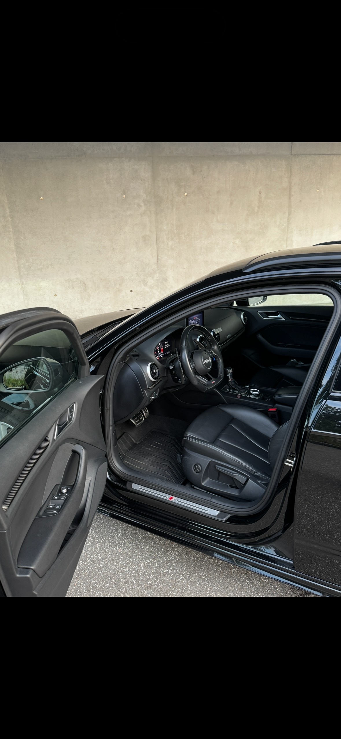 AUDI 2.0 T FSI quattro S-Tronic-image-7