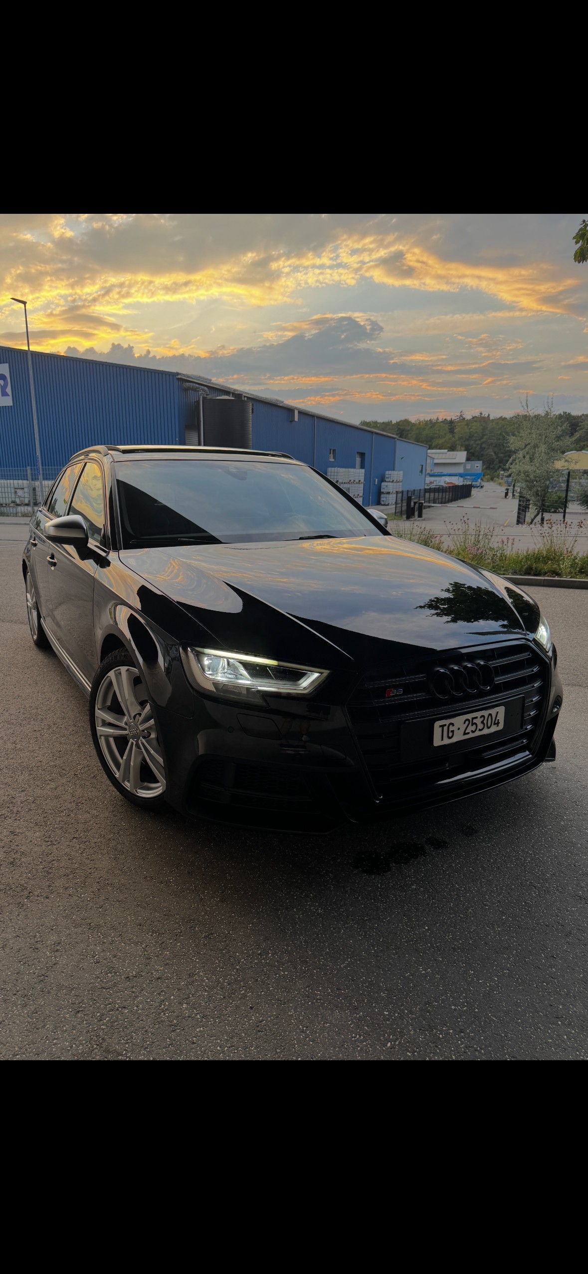 AUDI 2.0 T FSI quattro S-Tronic-image-3