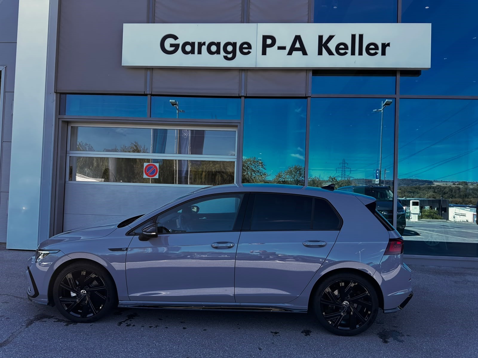 VW Golf 1.5 eTSI mHEV ACT R-Line DSG-image-0
