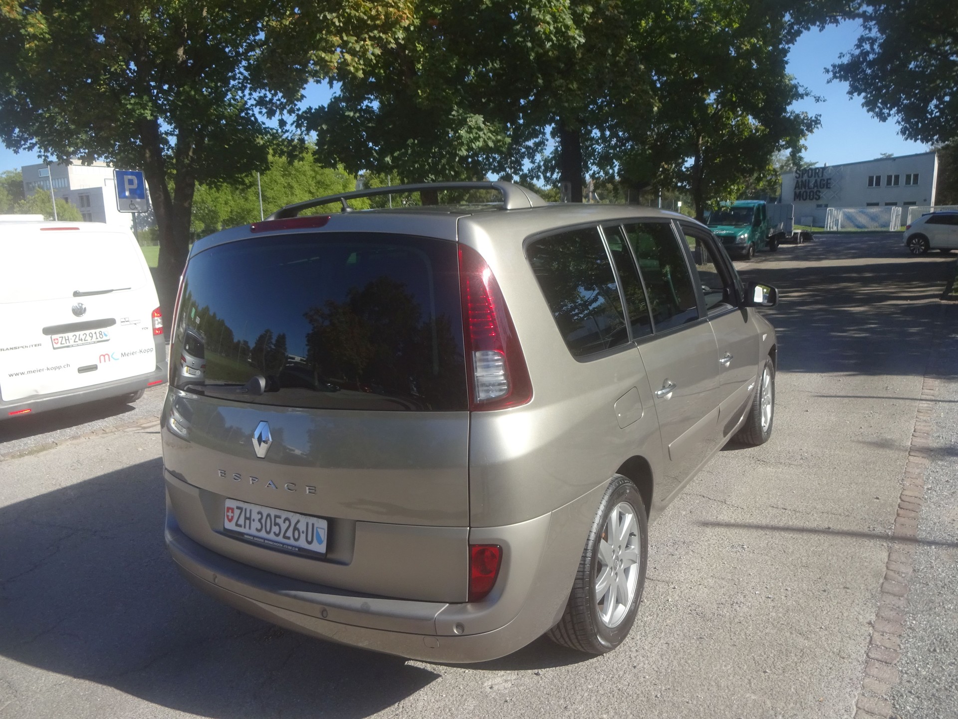 RENAULT Grand Espace 2.0 dCi Dynamic Automatic-image-2