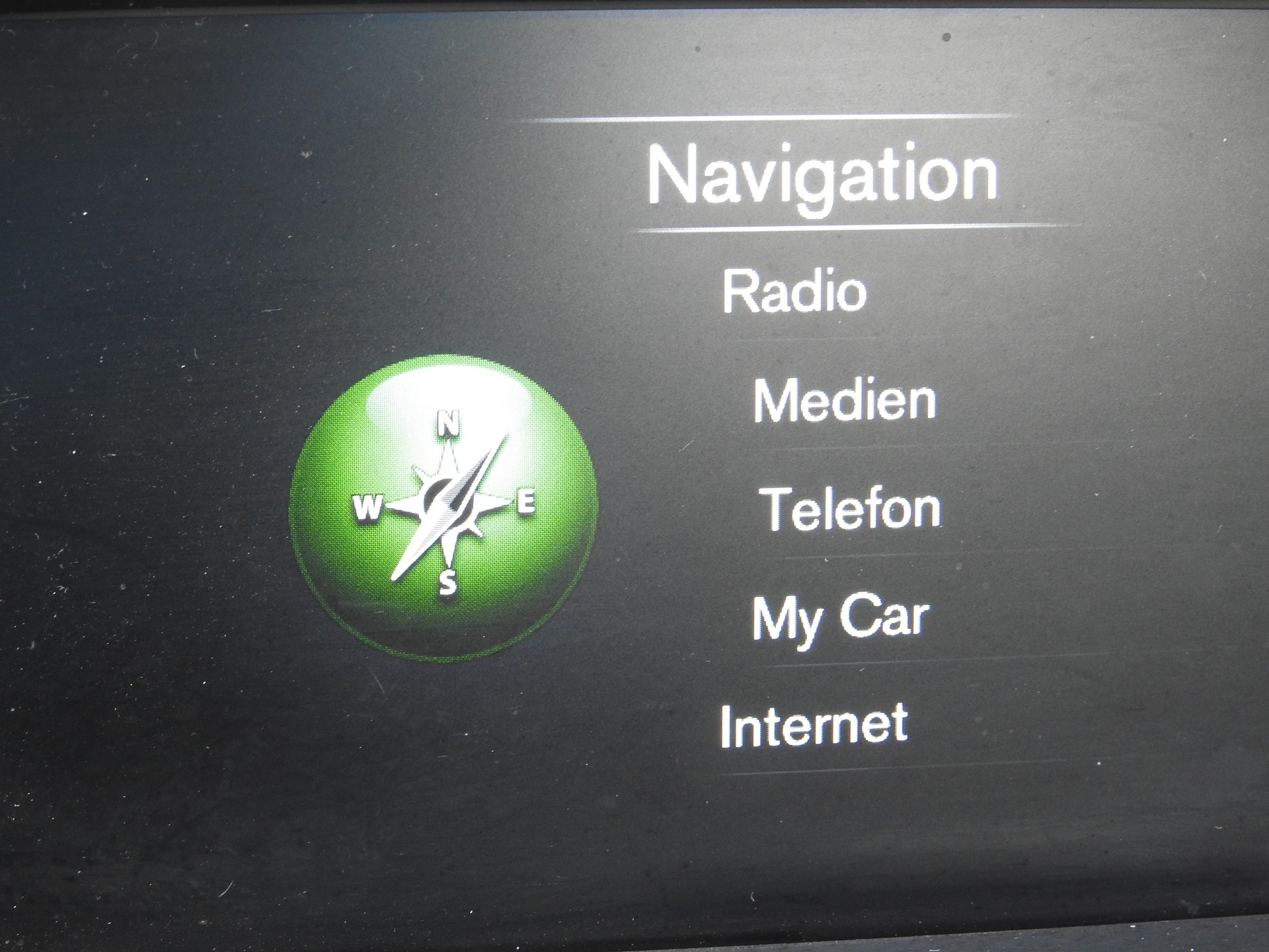 VOLVO XC60 D4 AWD Momentum Geartronic-image-28