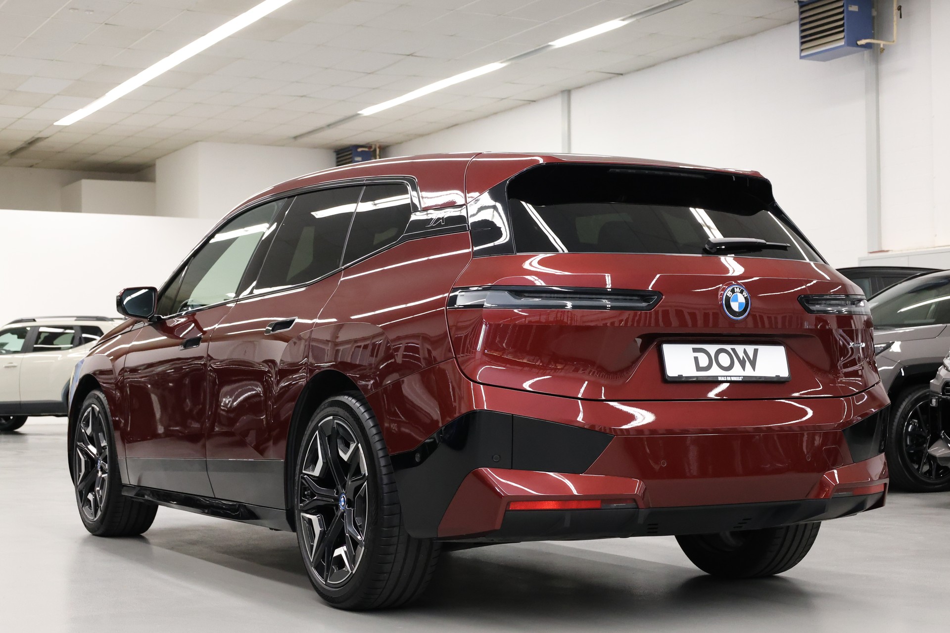 BMW iX xDrive50-image-8