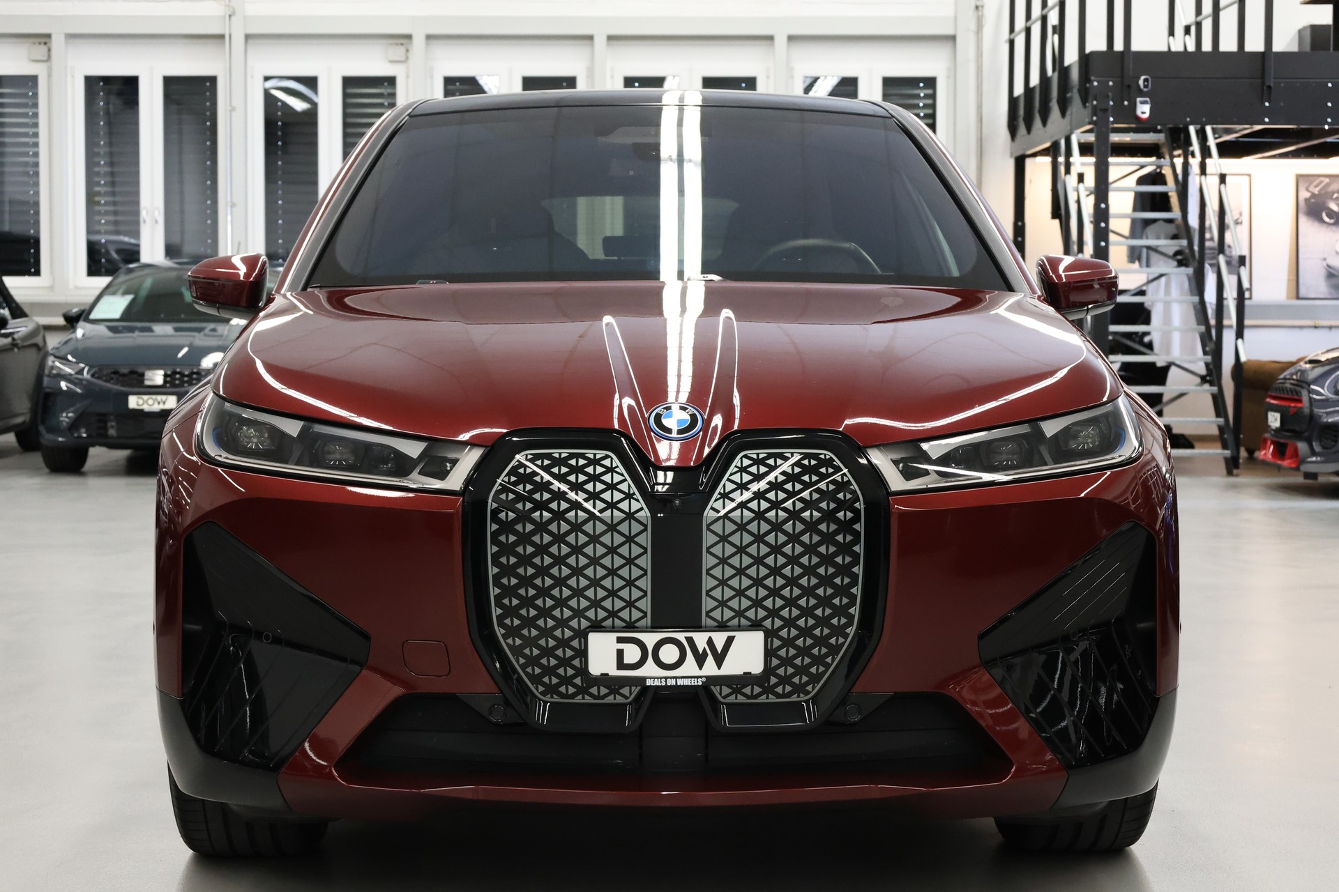 BMW iX xDrive50-image-3