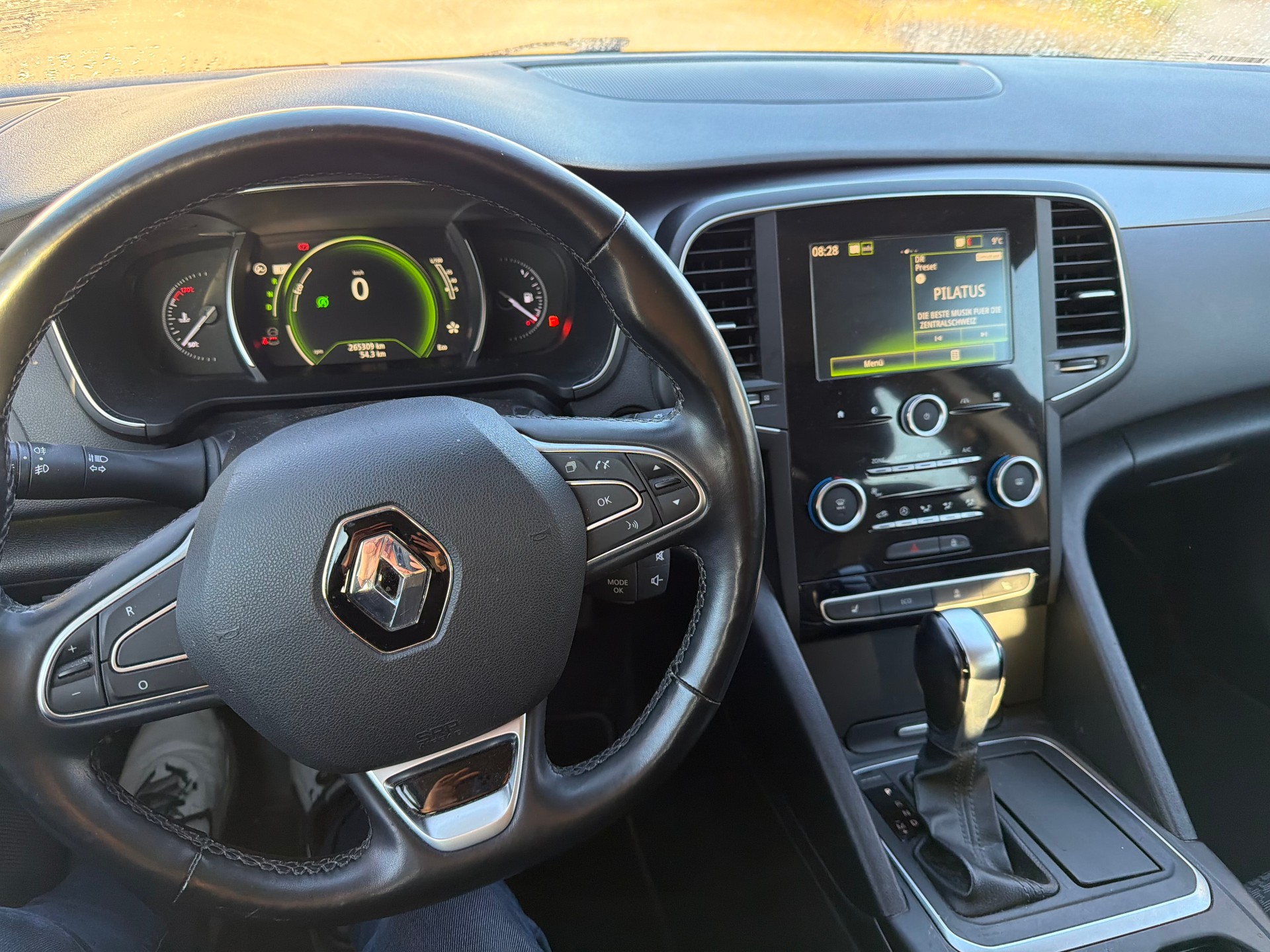 RENAULT Talisman Grandtour 1.6 dCi Intens EDC-image-5