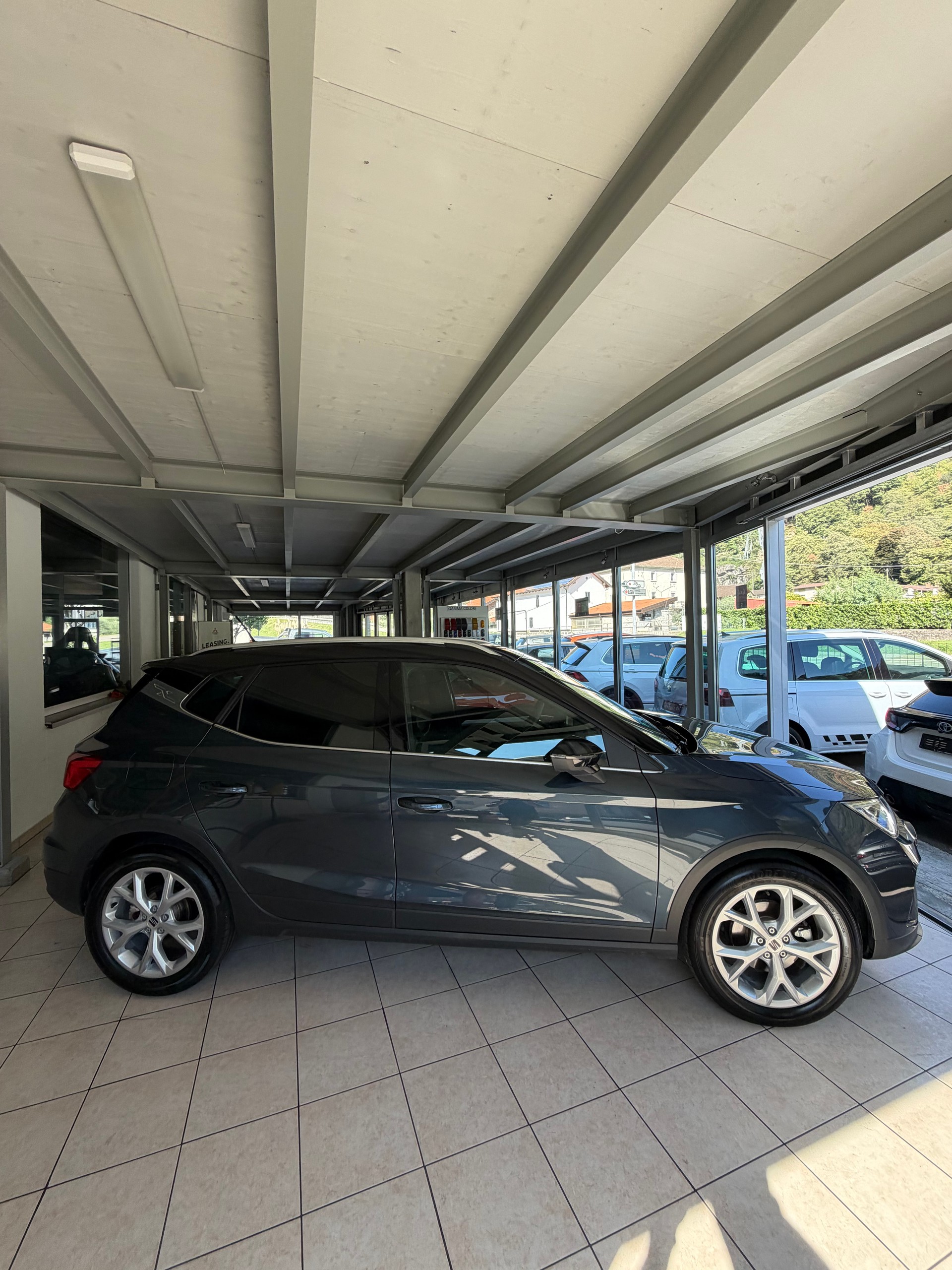 SEAT Arona 1.0 TSI Eco FR DSG-image-6