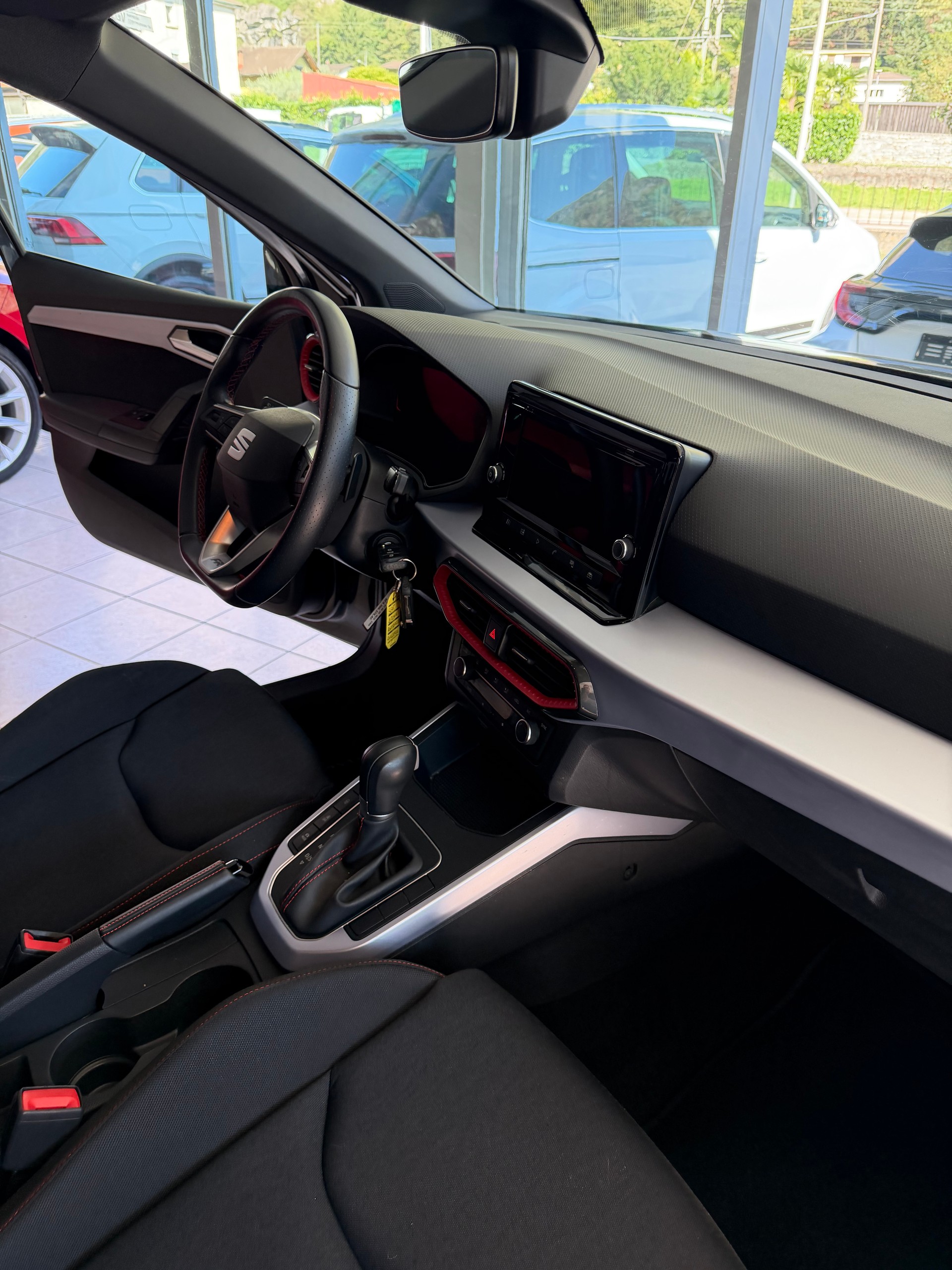 SEAT Arona 1.0 TSI Eco FR DSG-image-11