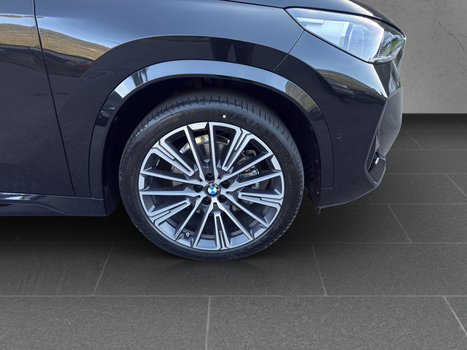BMW X1 sDrive 20i 48V M Sport-image-9